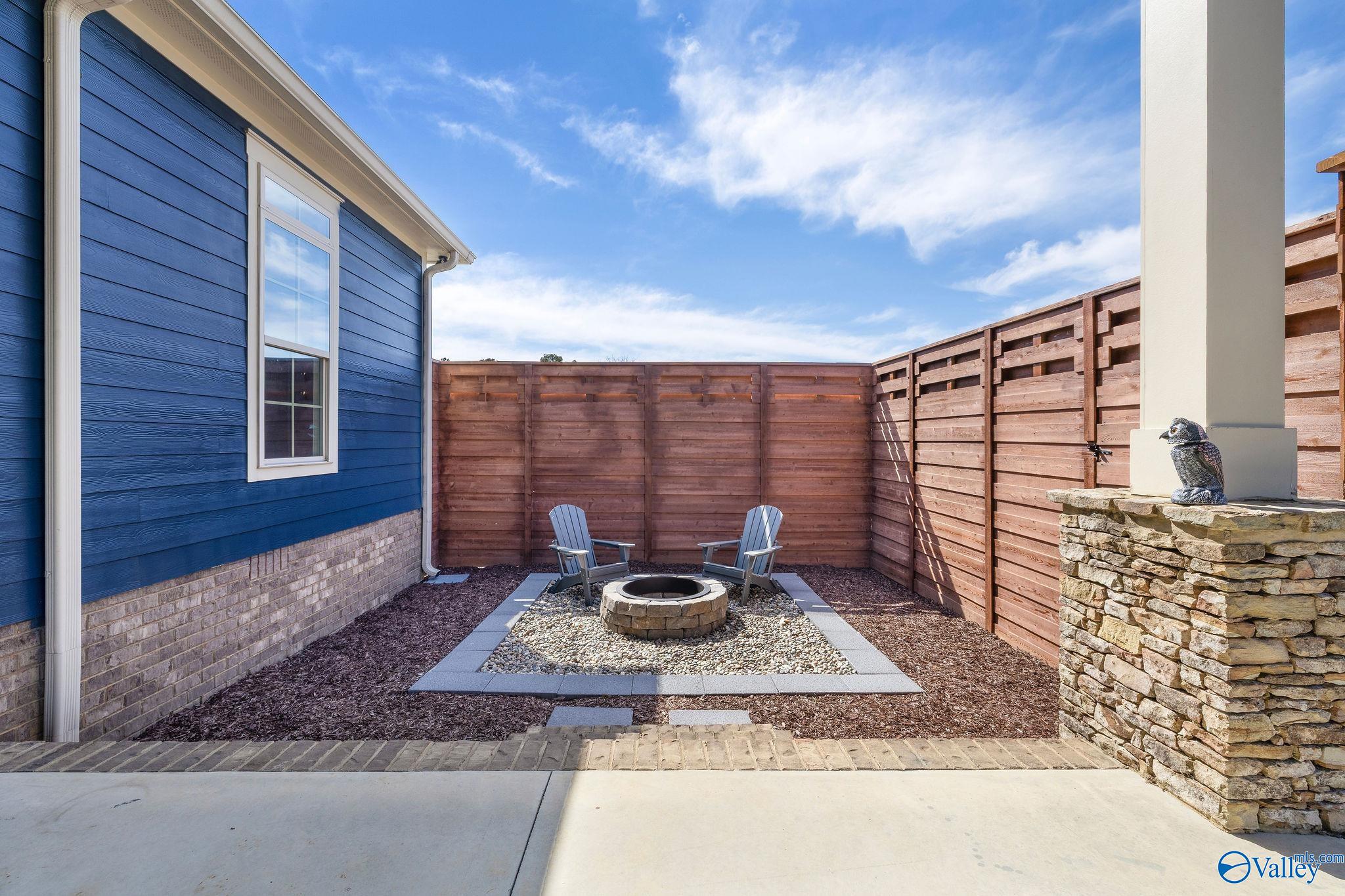 570 Mountain Heights Ridge