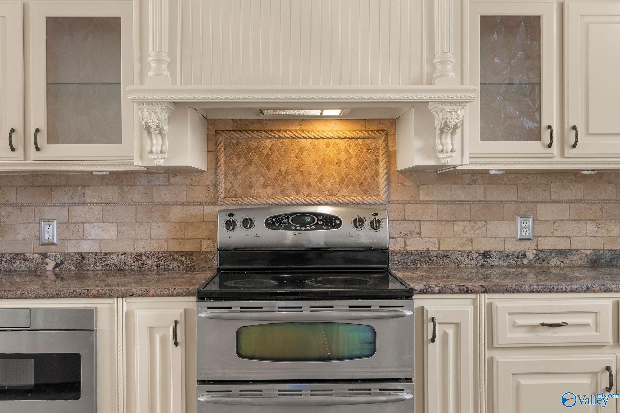 5501 Cedar Mill Drive