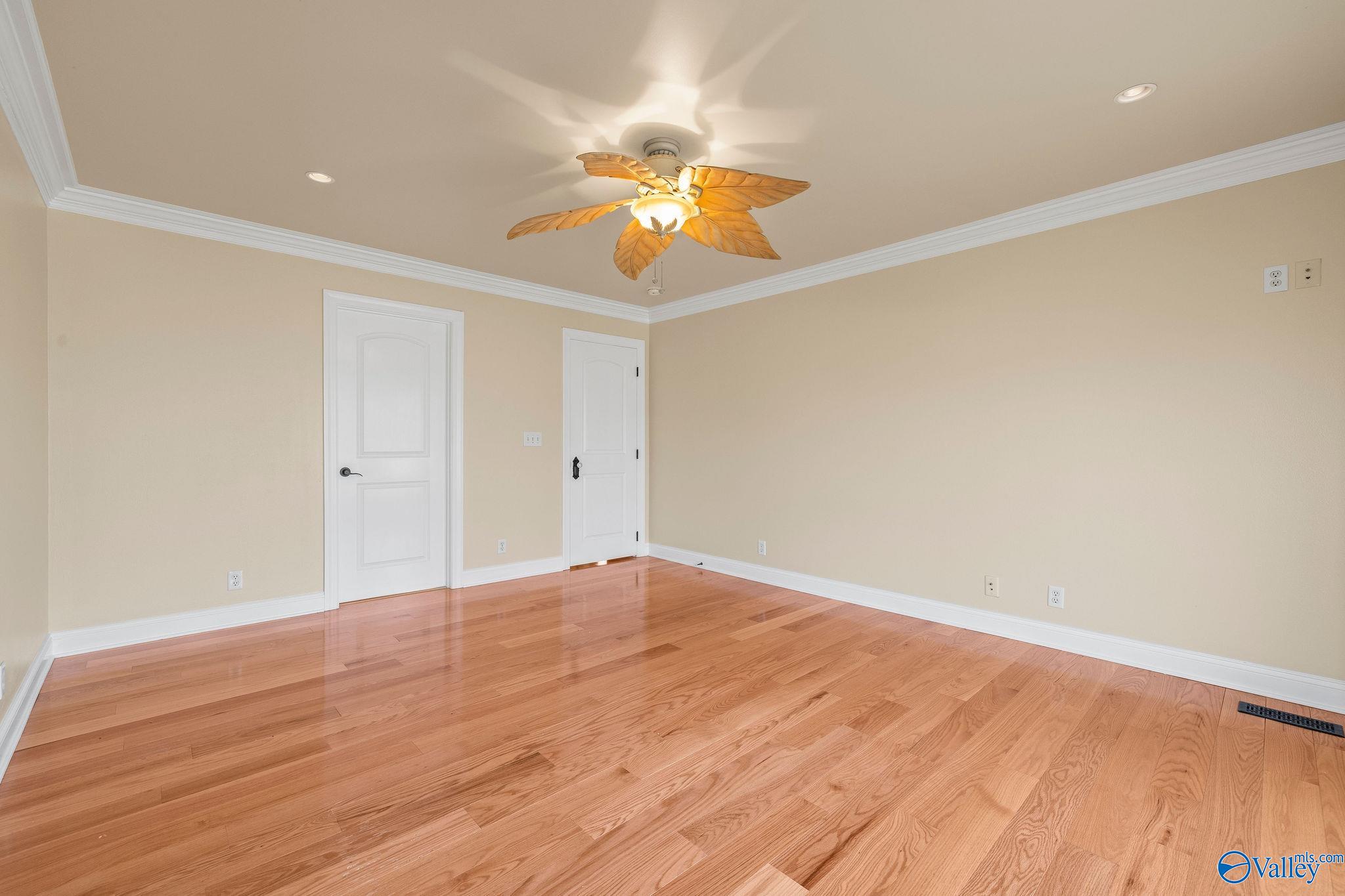 5501 Cedar Mill Drive