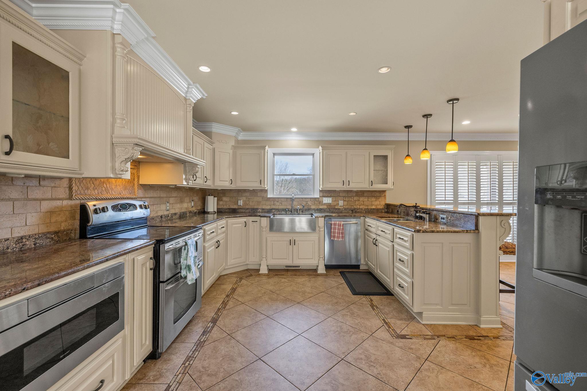 5501 Cedar Mill Drive