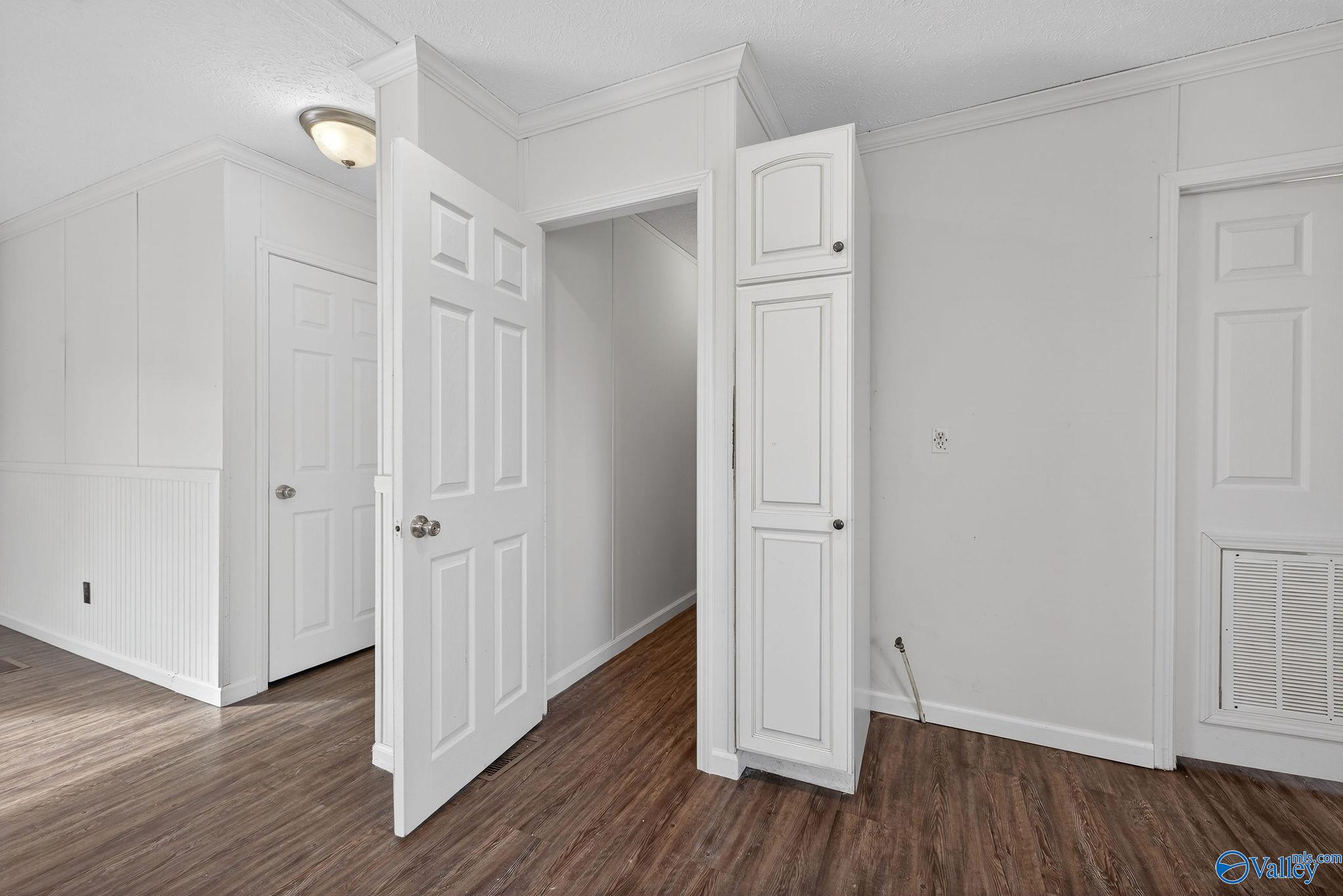 1295 Terrell Road