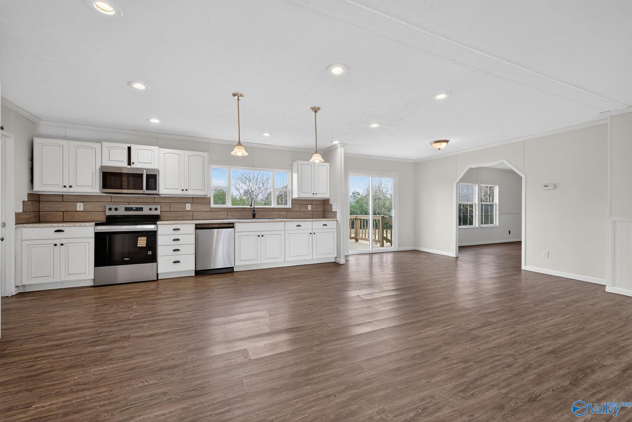 1295 Terrell Road