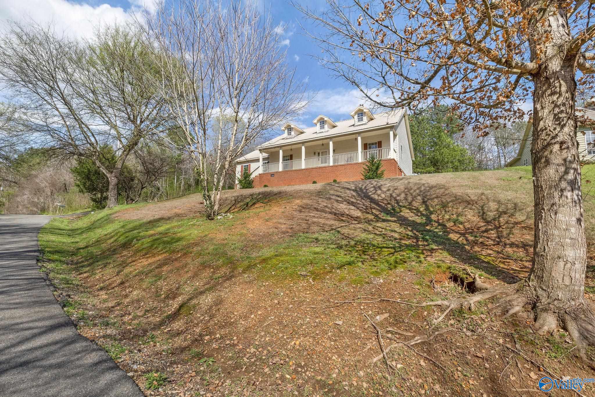 80 Earl Caldwell Drive