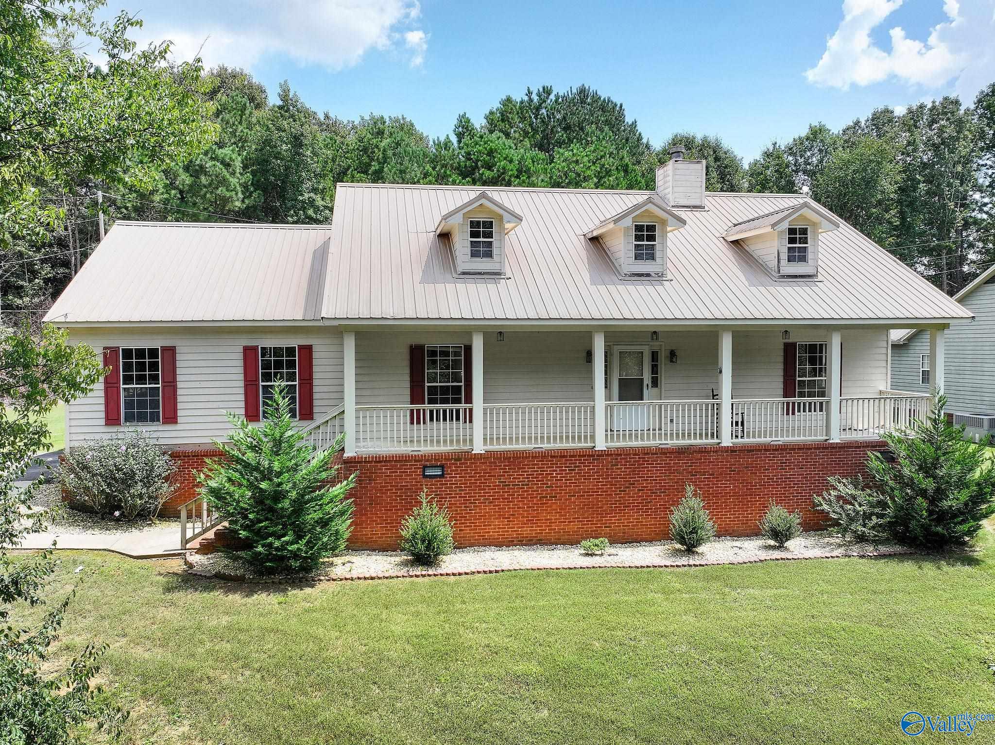 80 Earl Caldwell Drive