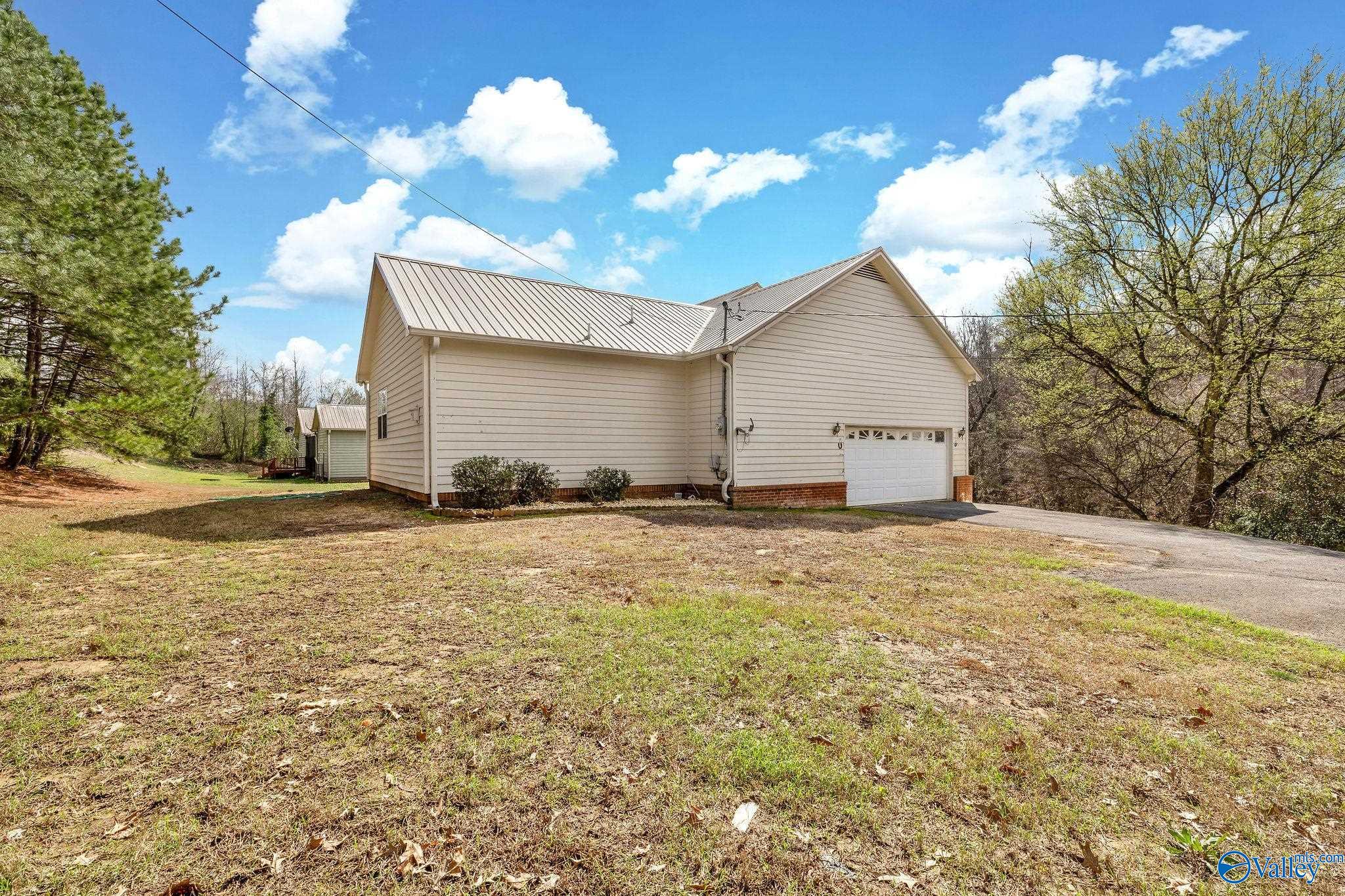 80 Earl Caldwell Drive
