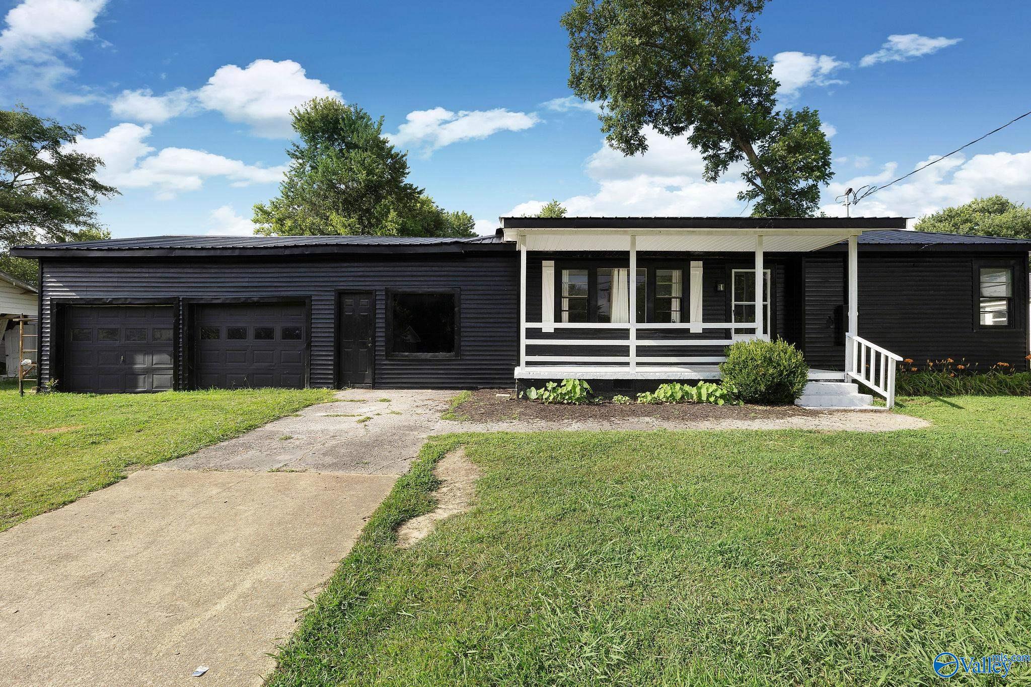 617 College Avenue