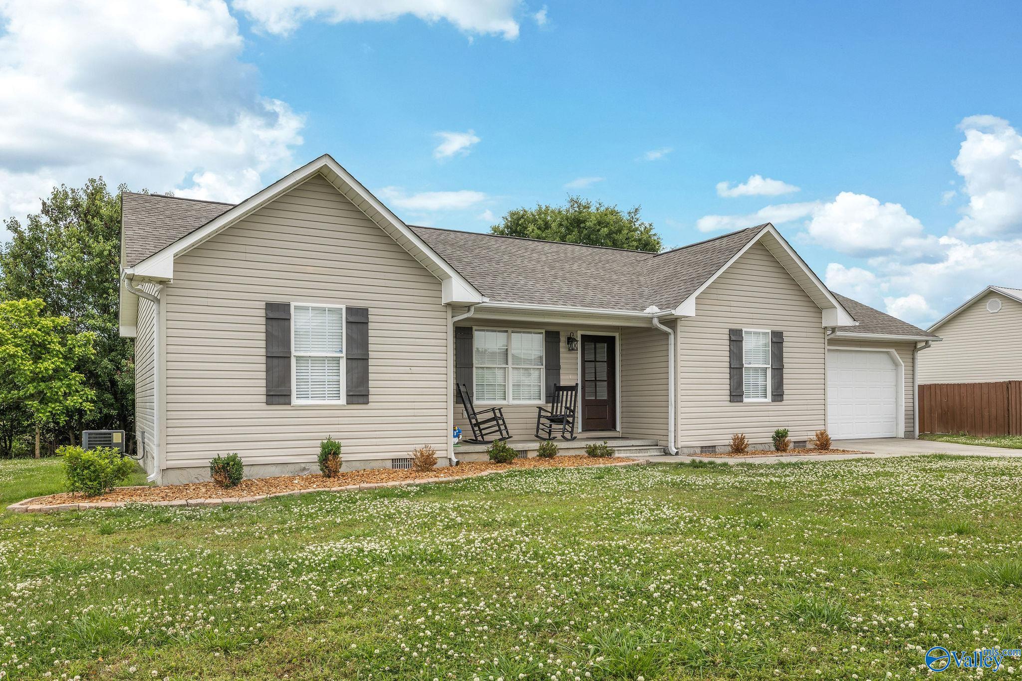 43 Devon Circle