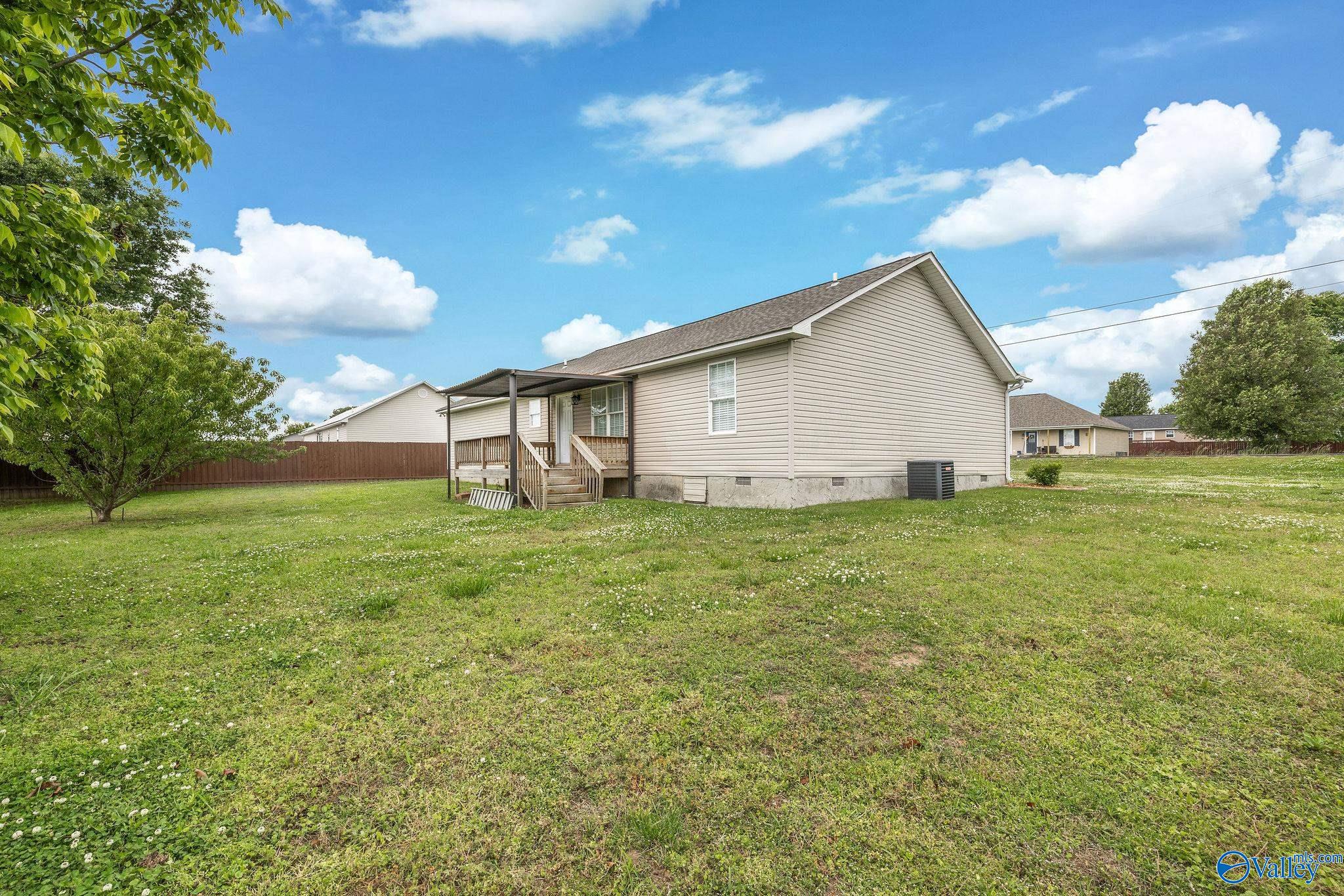 43 Devon Circle