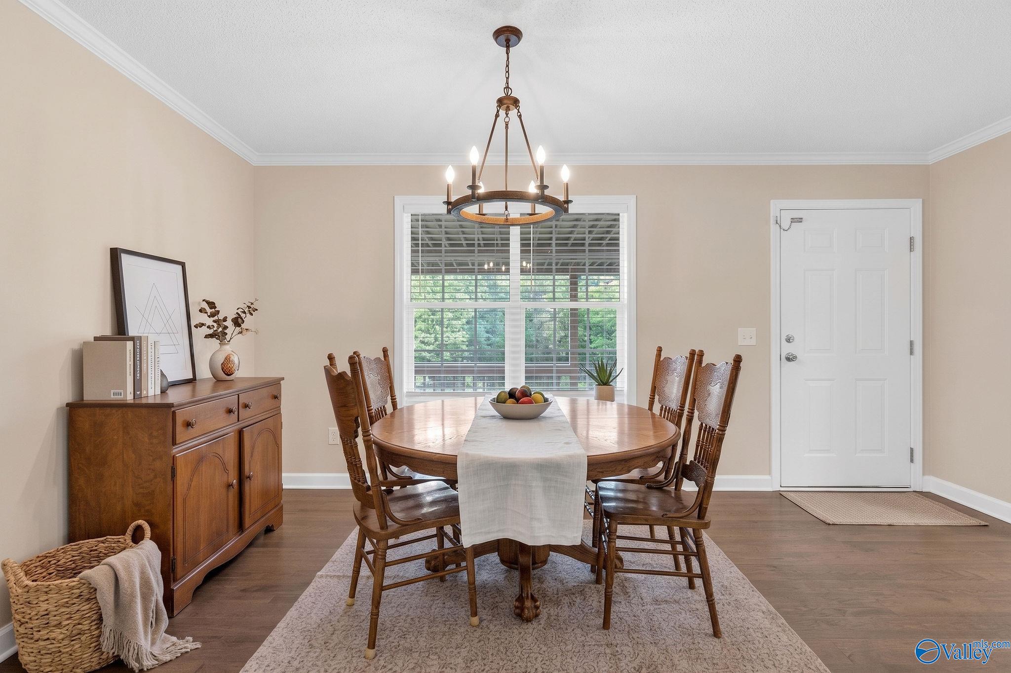 43 Devon Circle