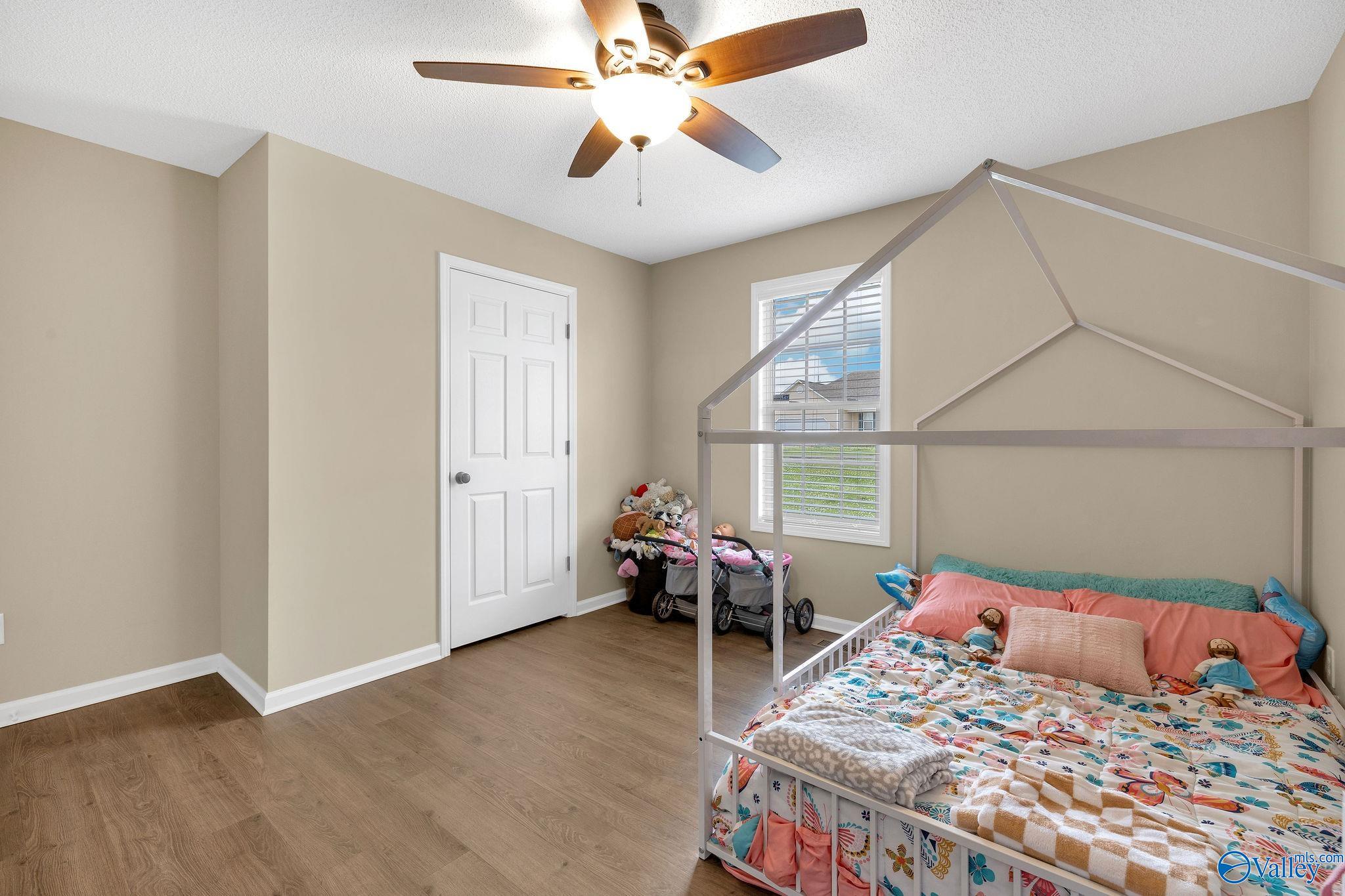 43 Devon Circle