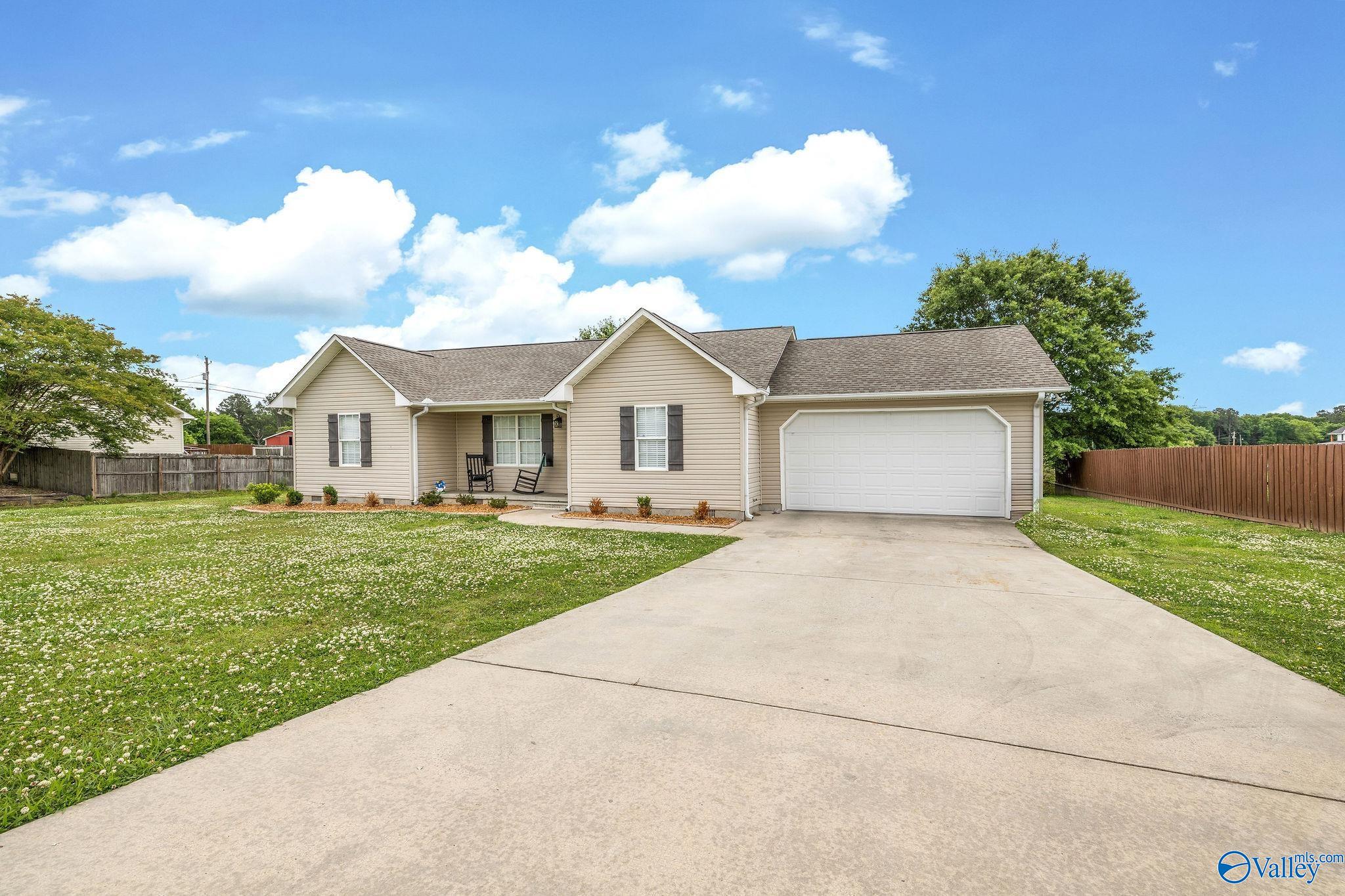 43 Devon Circle