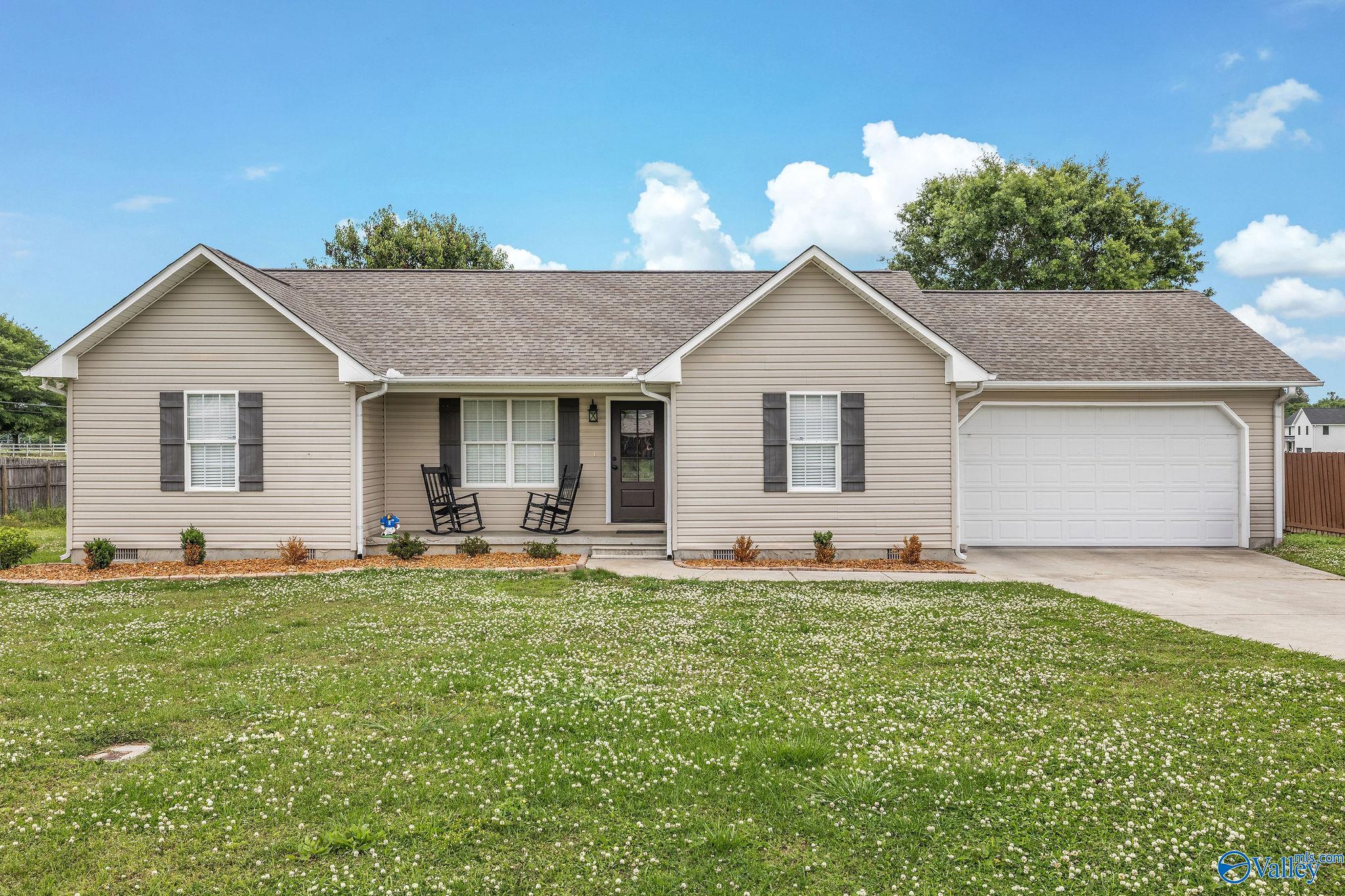 43 Devon Circle