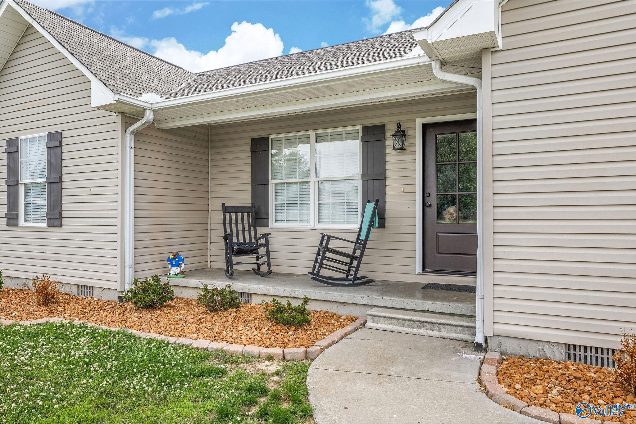 43 Devon Circle
