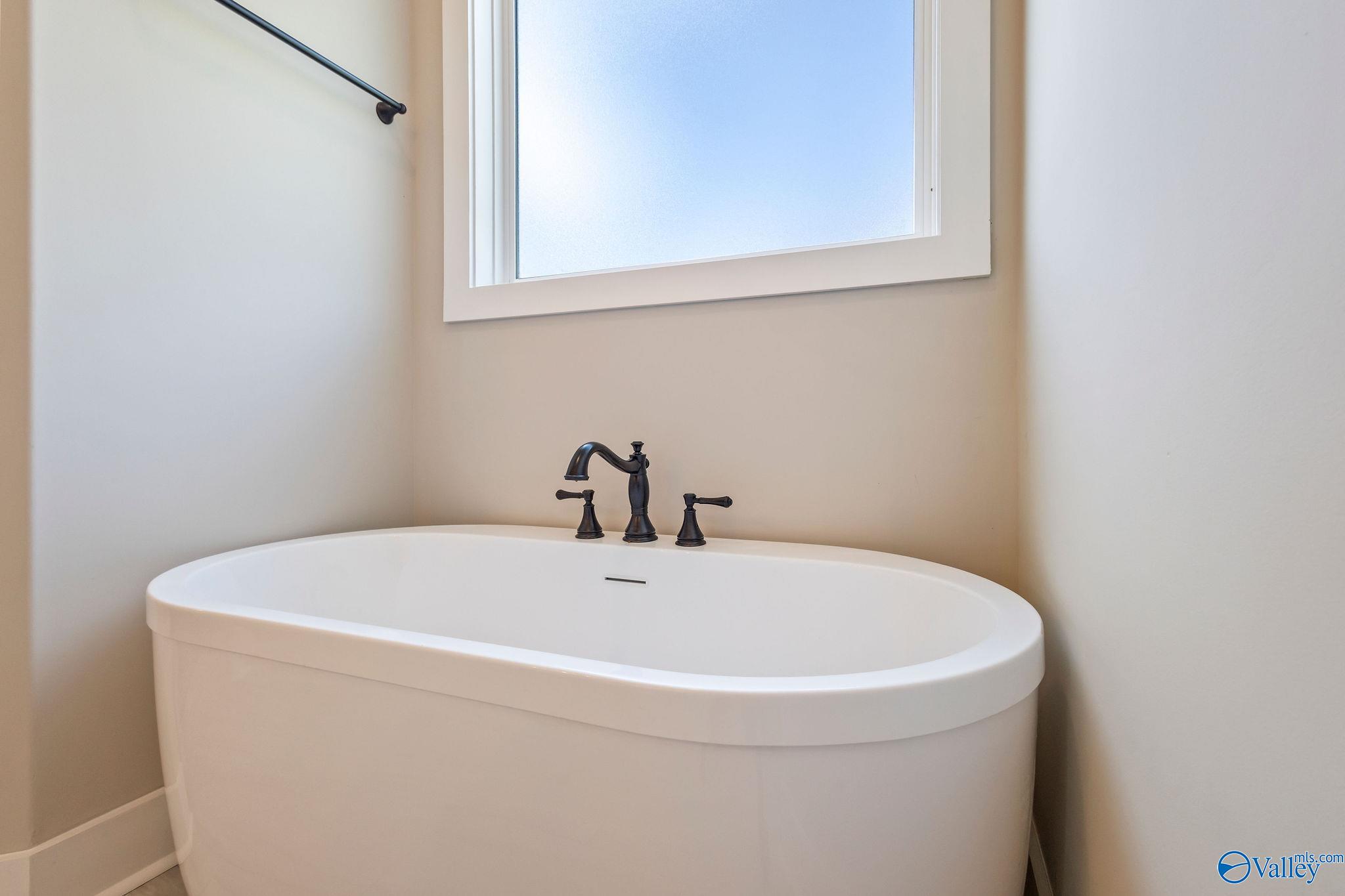 10541 Cedar Acres Lane