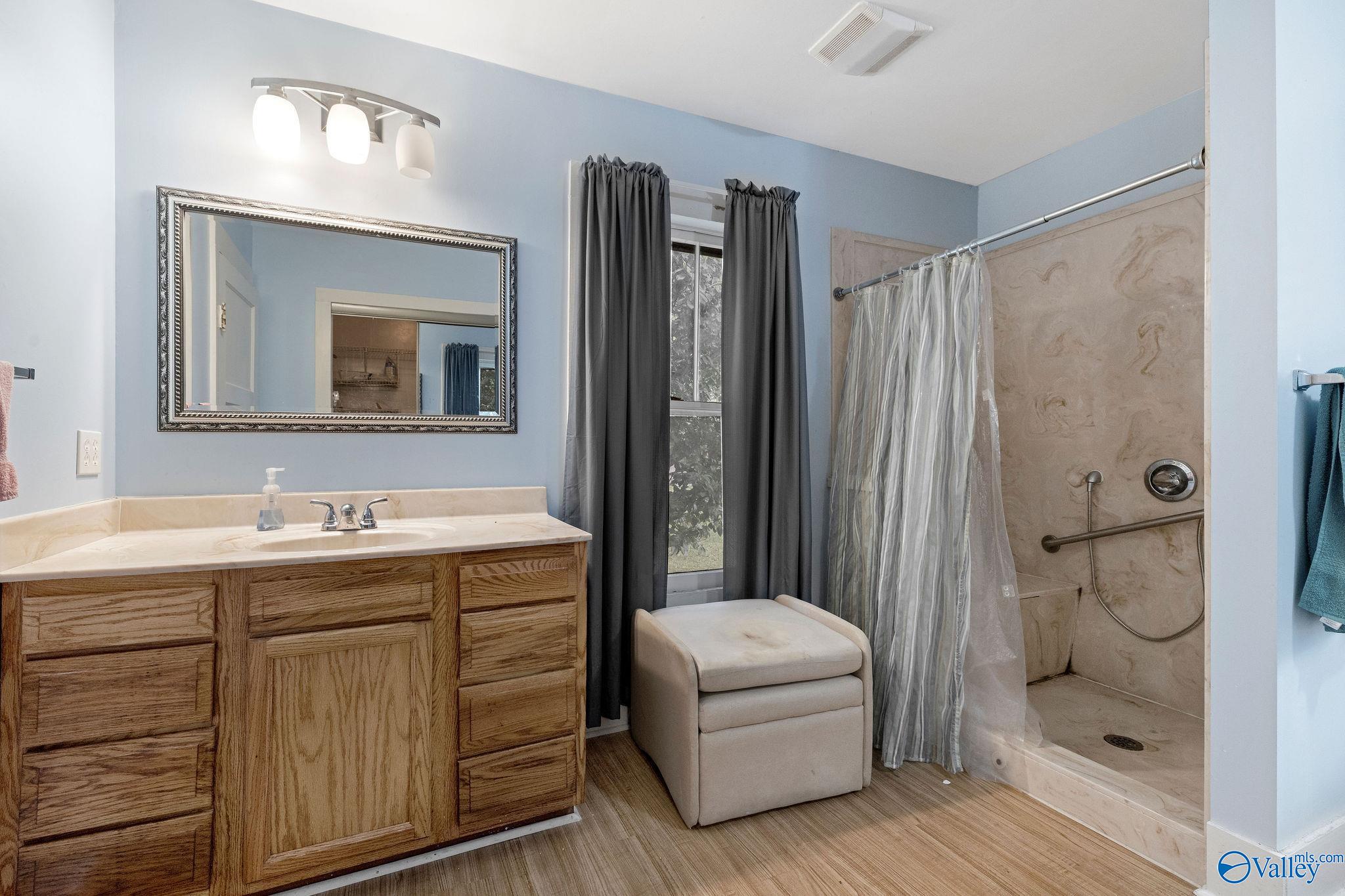 1006 North Carlisle Street