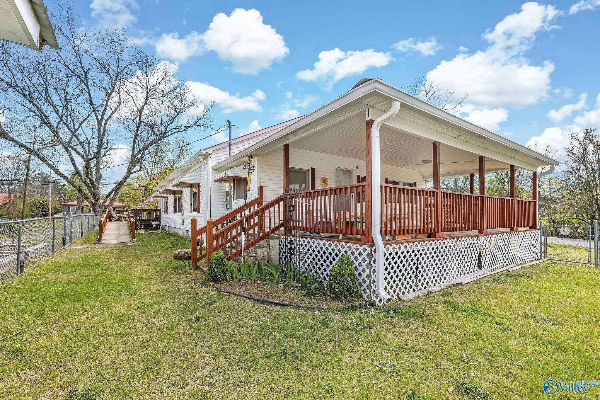 1006 North Carlisle Street