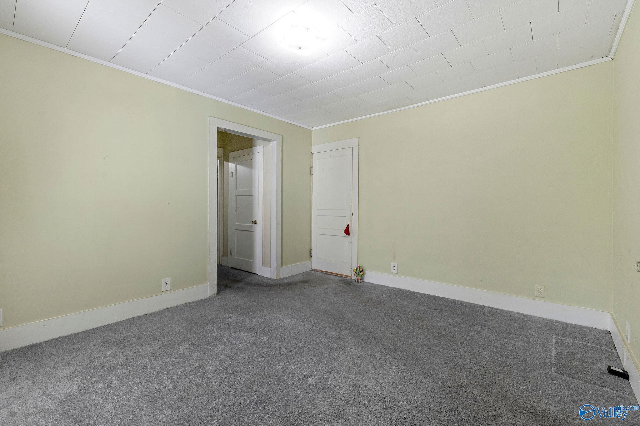 1006 North Carlisle Street