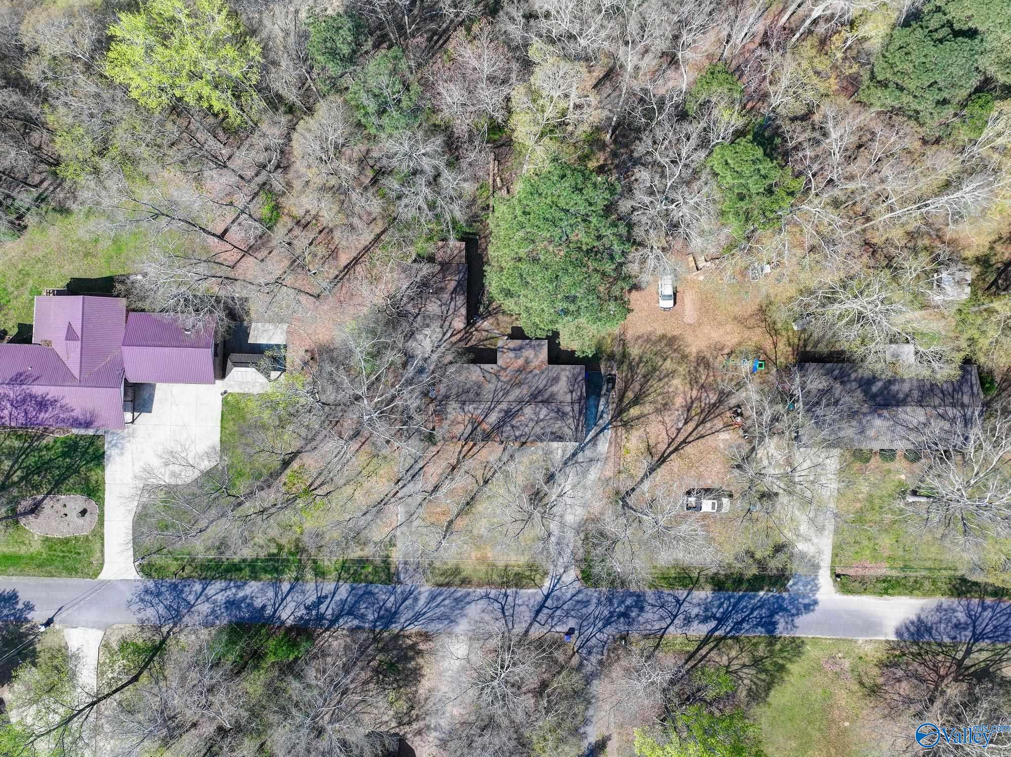 80 Pine Lane