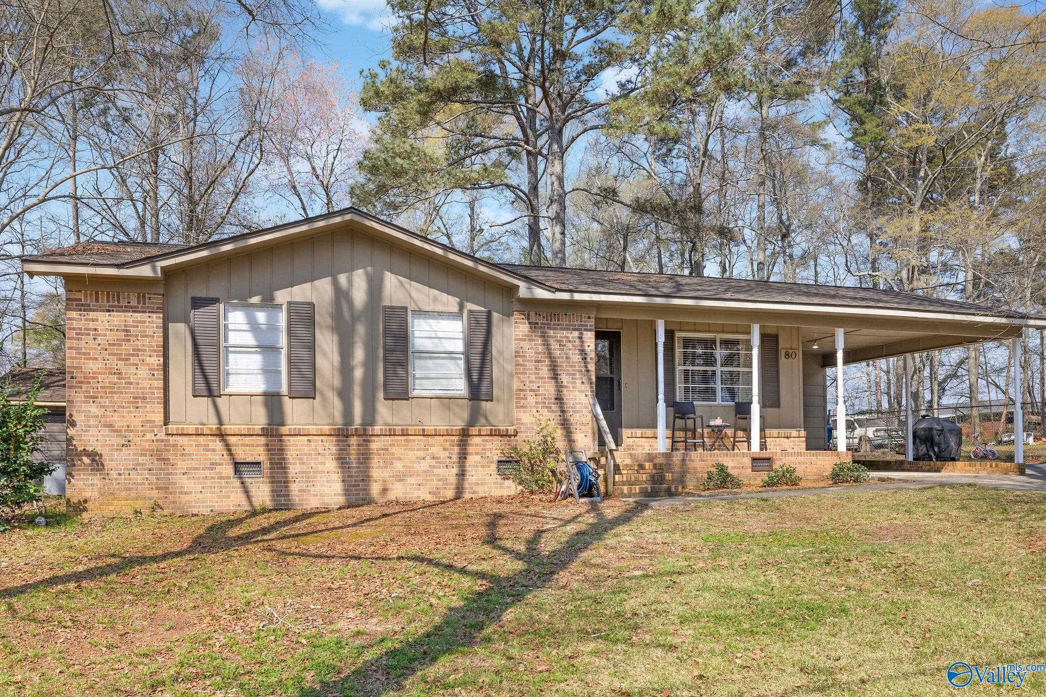 80 Pine Lane