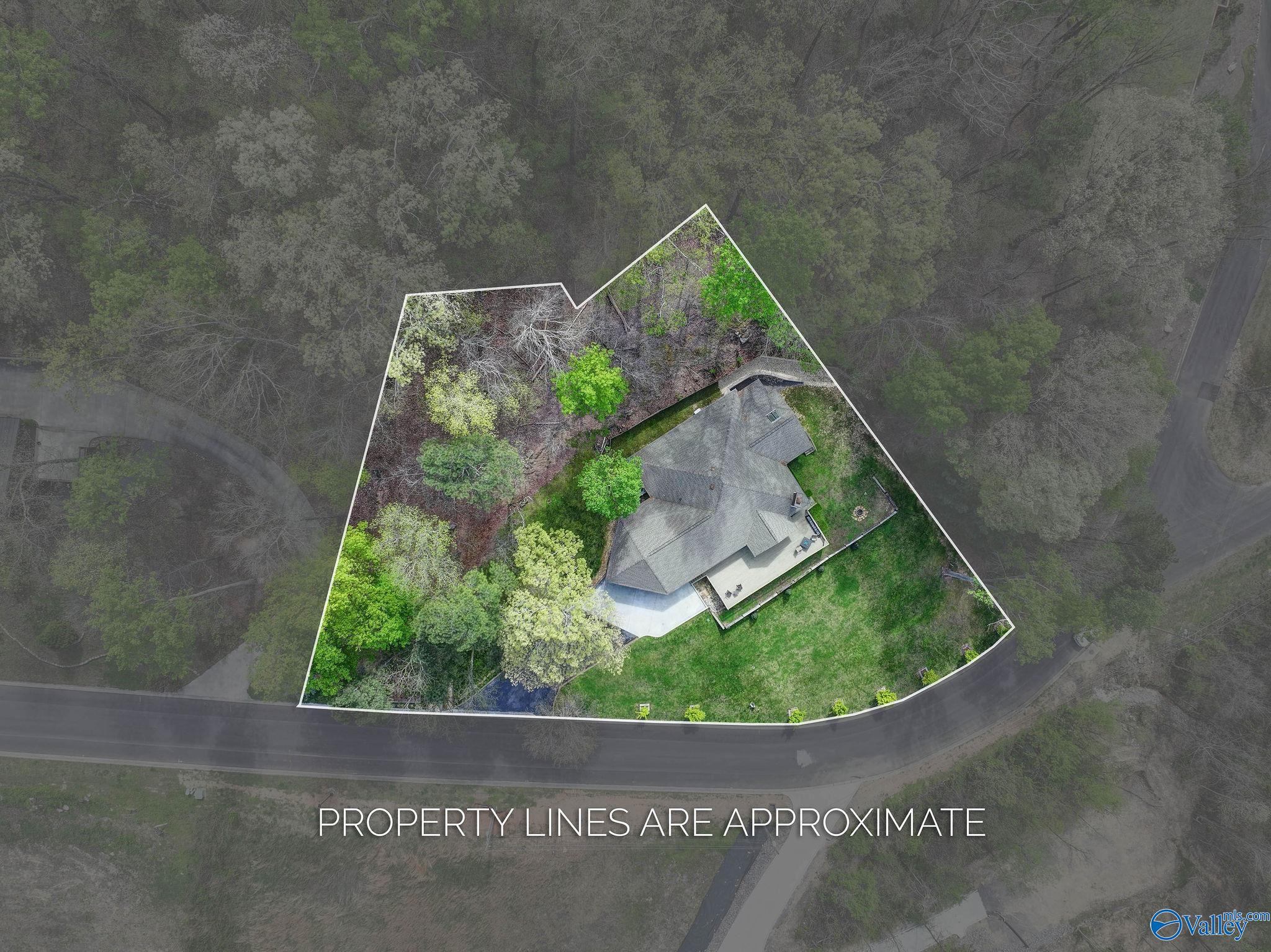 3018 Woodvue Road