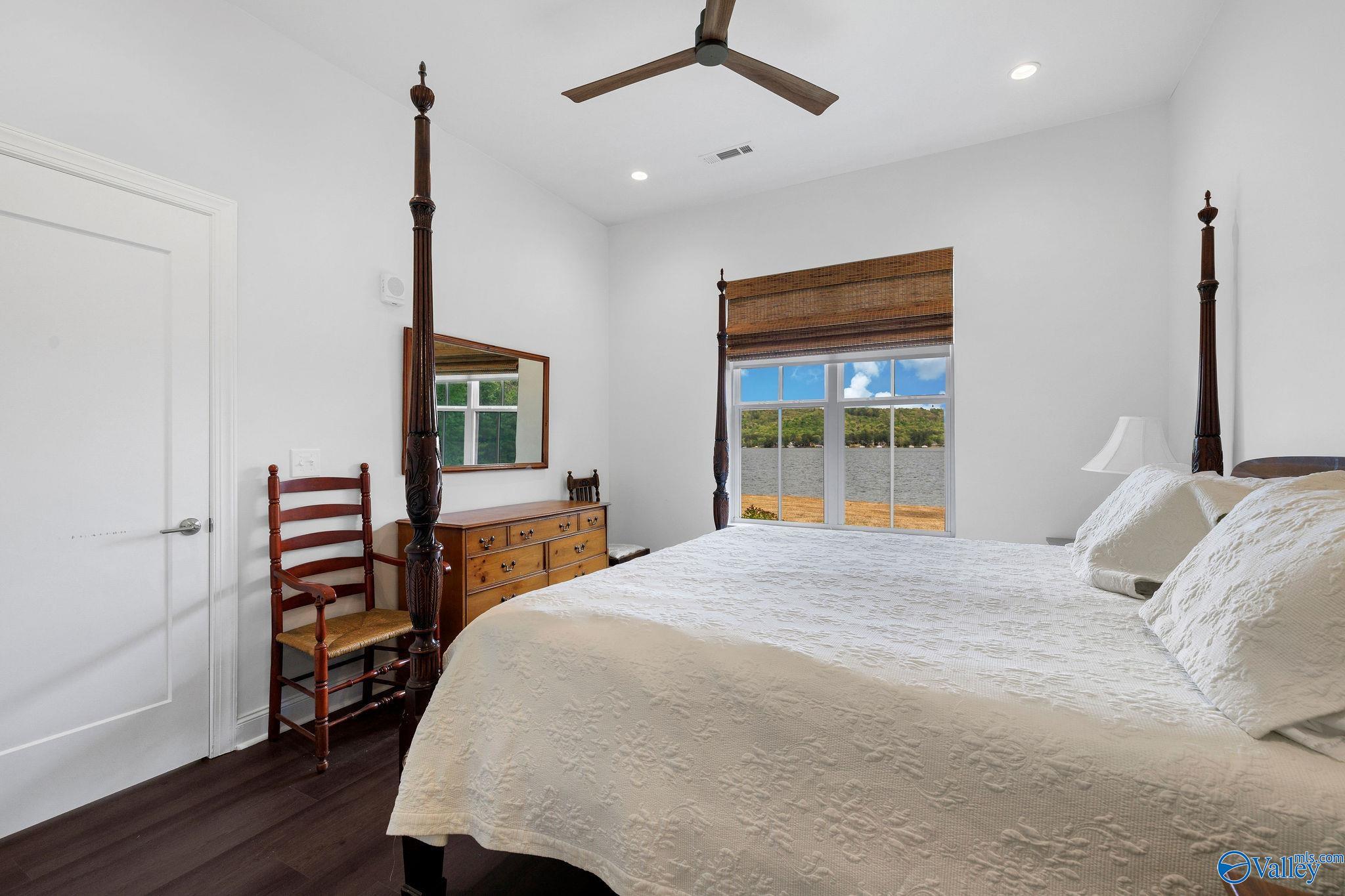 2699 Paddle Wheel Drive # 105