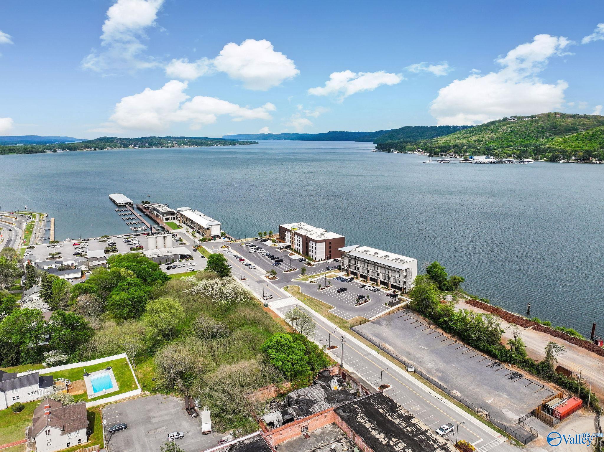 2699 Paddle Wheel Drive # 105