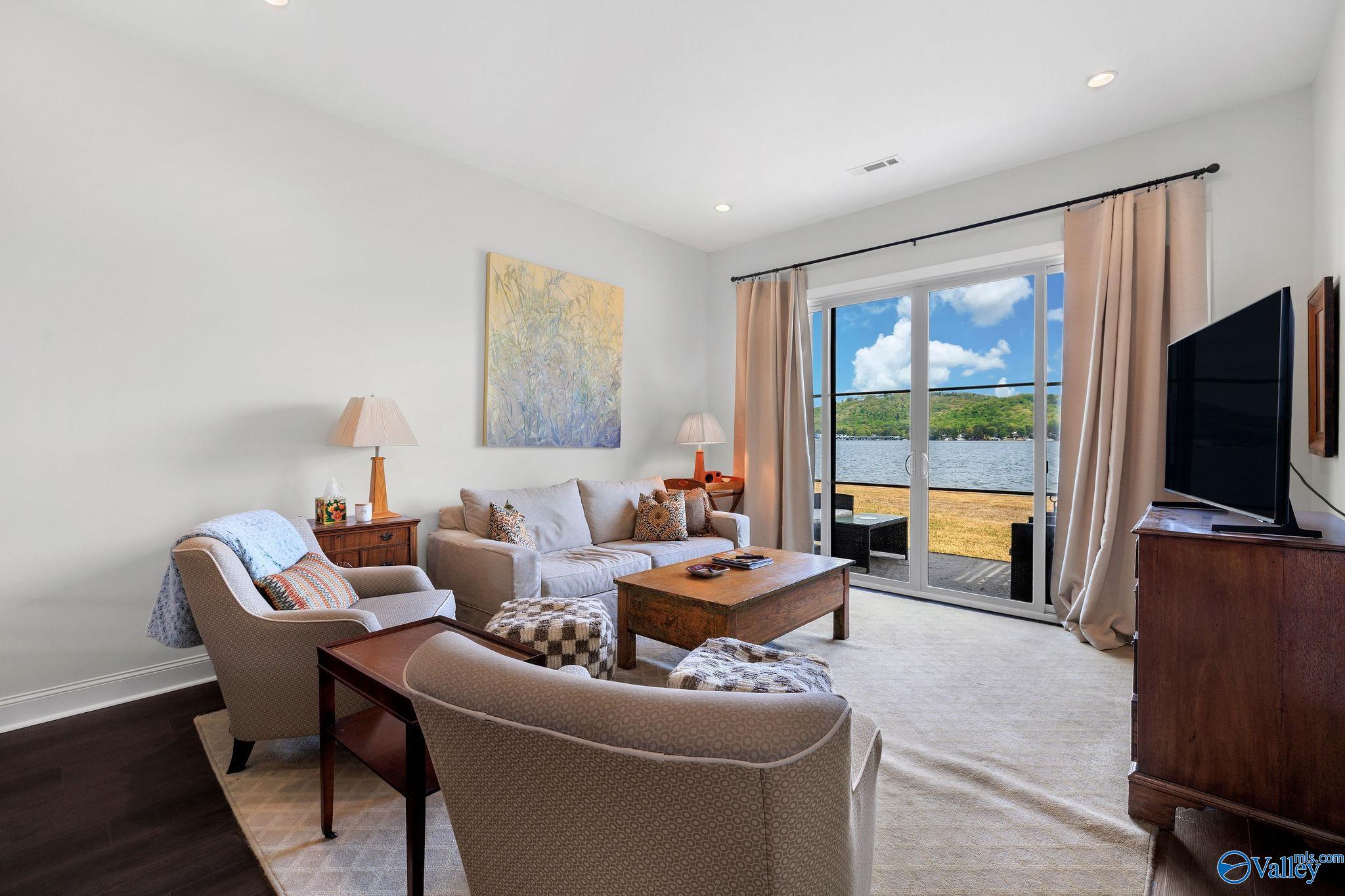 2699 Paddle Wheel Drive # 105