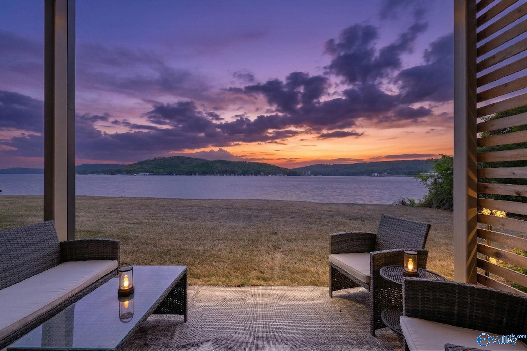 2699 Paddle Wheel Drive # 105