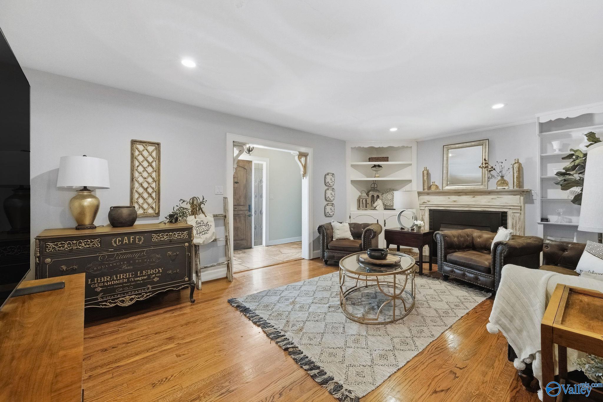 307 West Mann Avenue