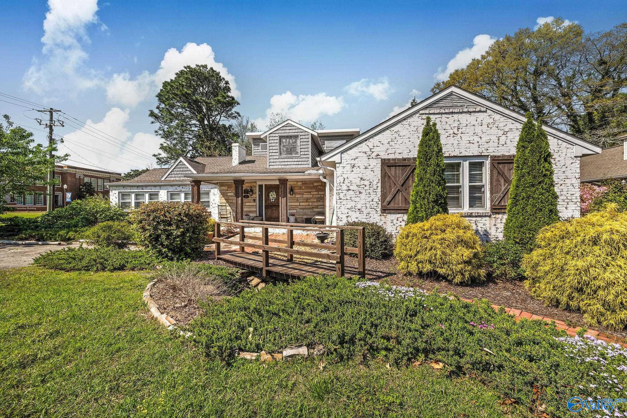 307 West Mann Avenue