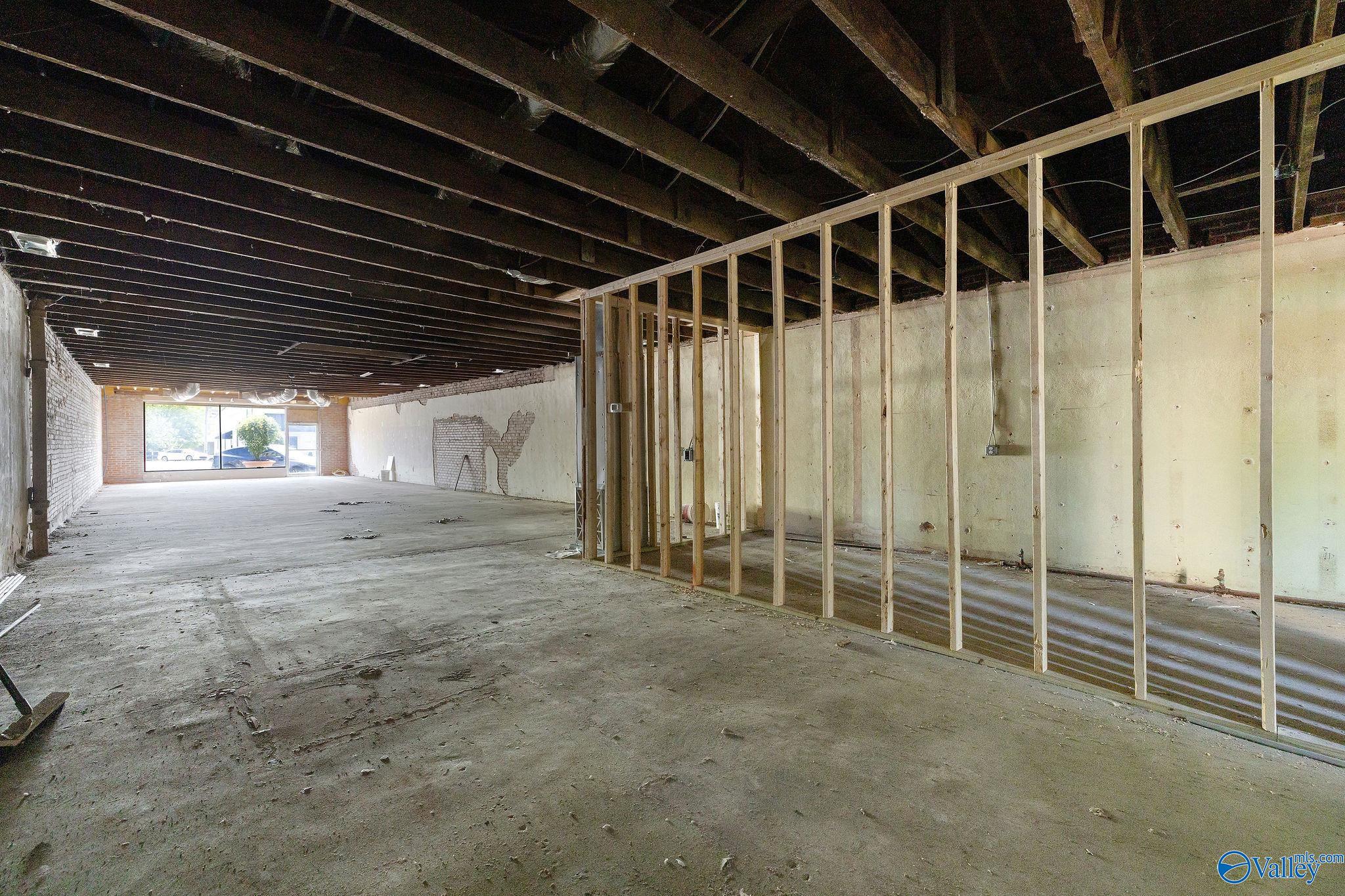 1322 Gunter Avenue