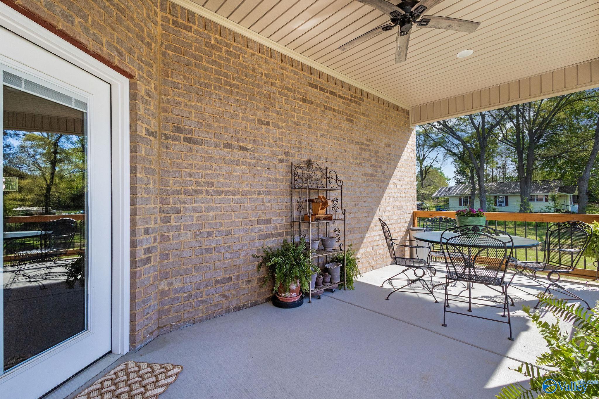 1212 Bruce Road