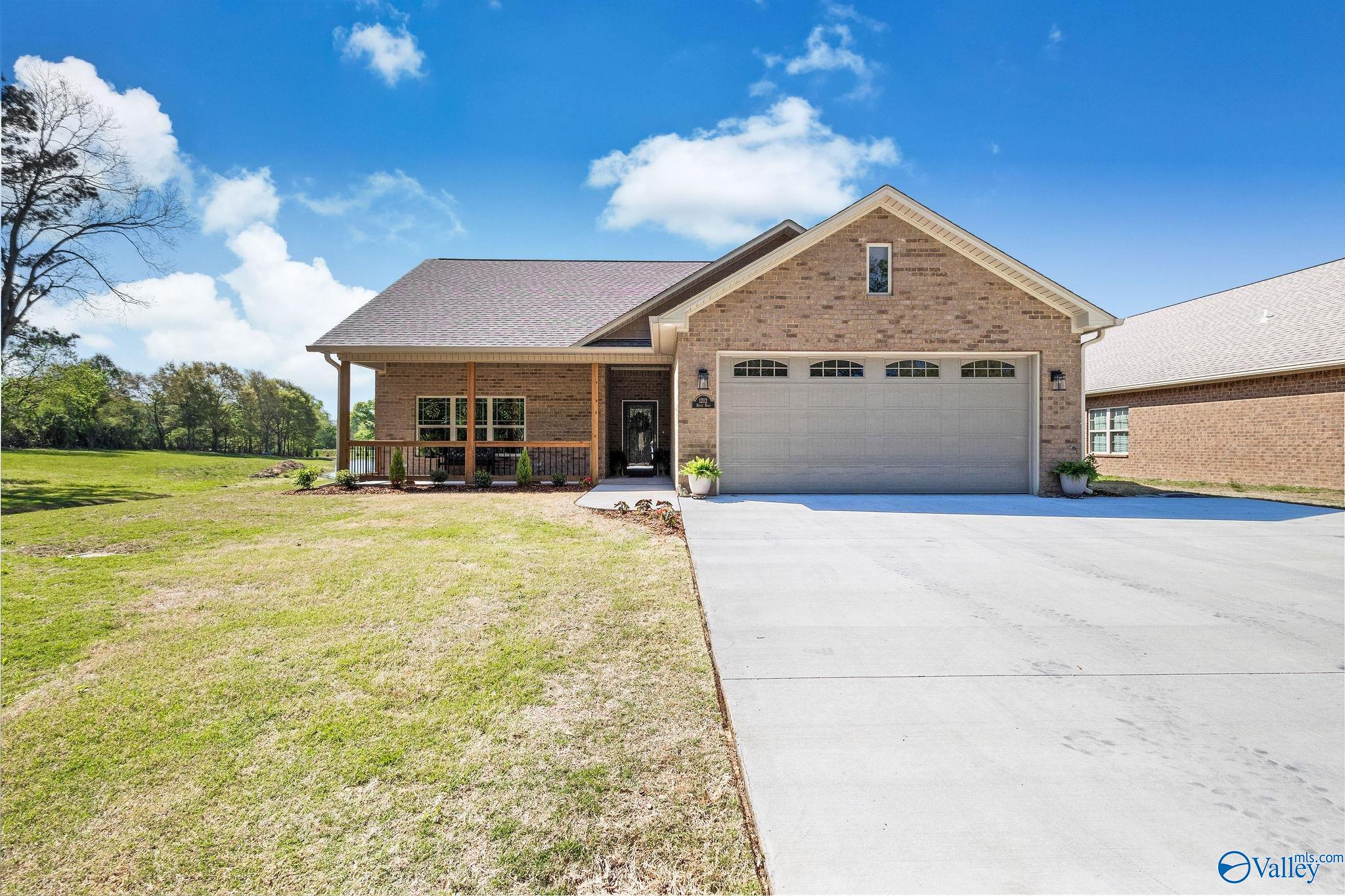 1212 Bruce Road