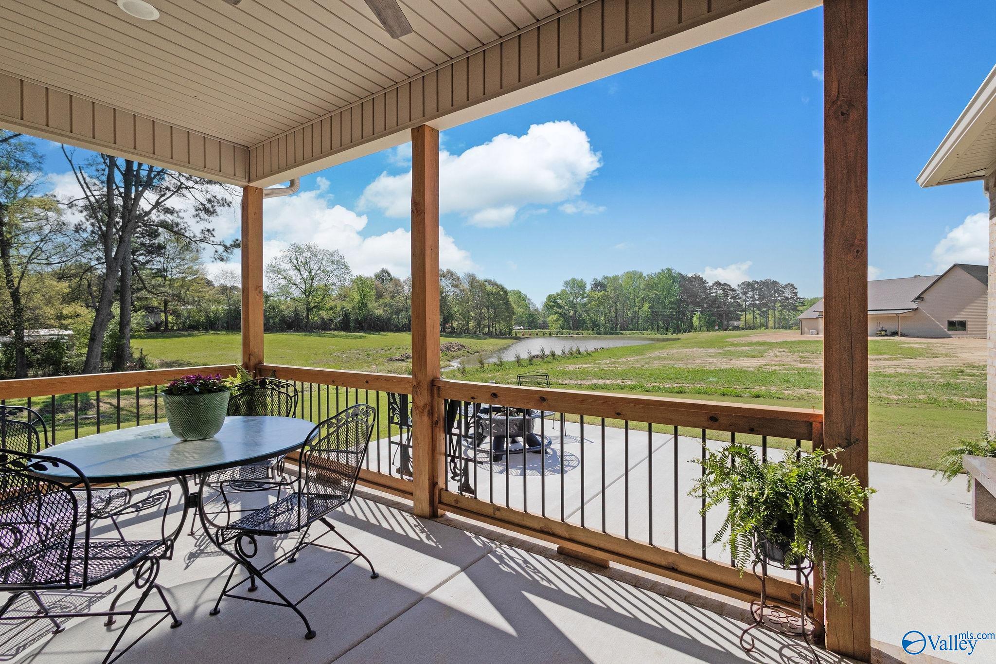 1212 Bruce Road