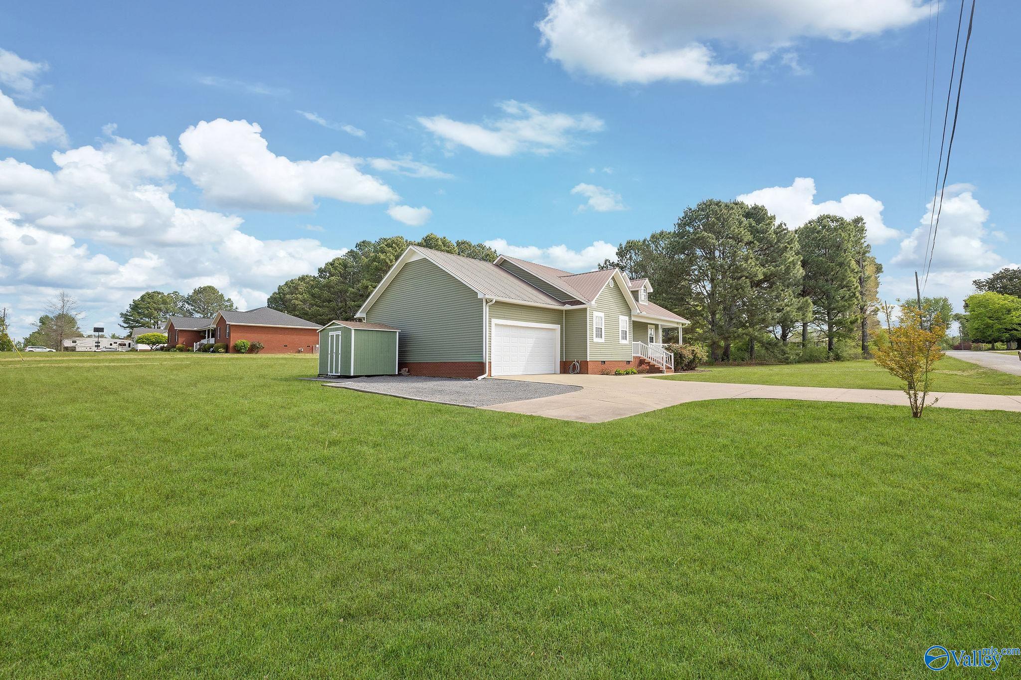 108 Ledbetter Lane