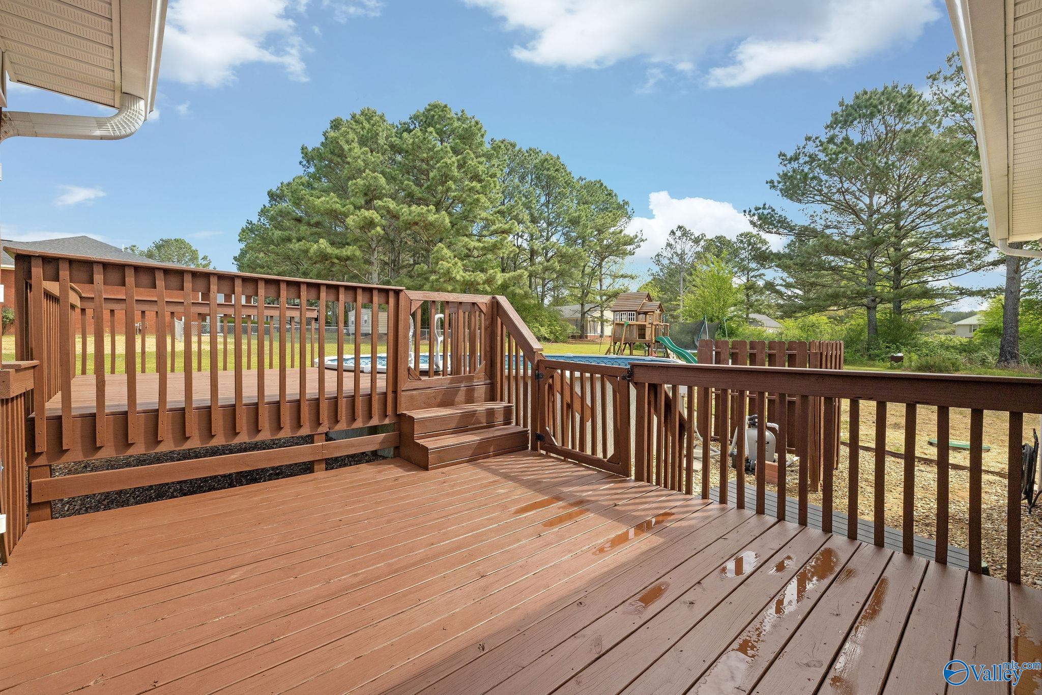 108 Ledbetter Lane