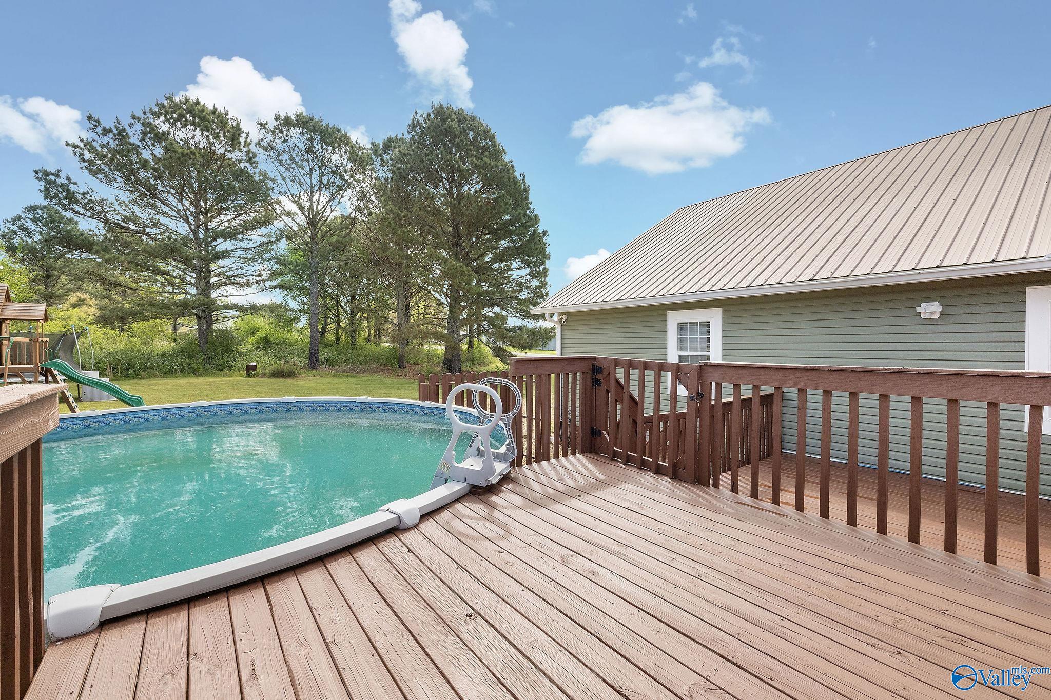 108 Ledbetter Lane