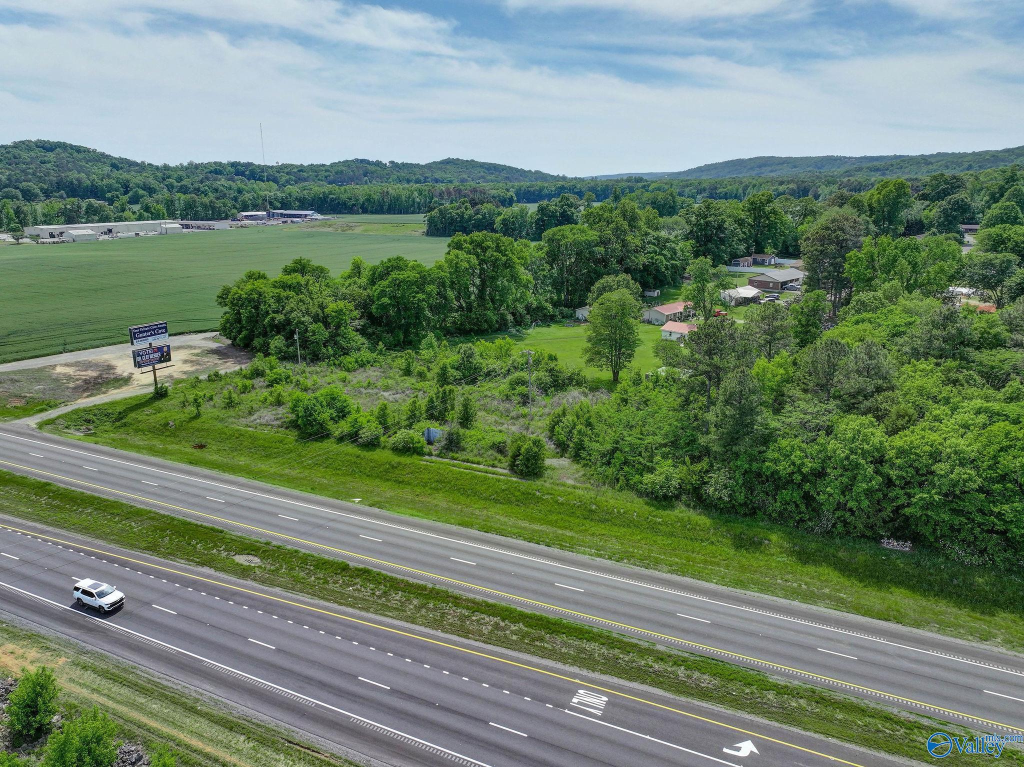 1.24 Acre Lot US Highway 431 N