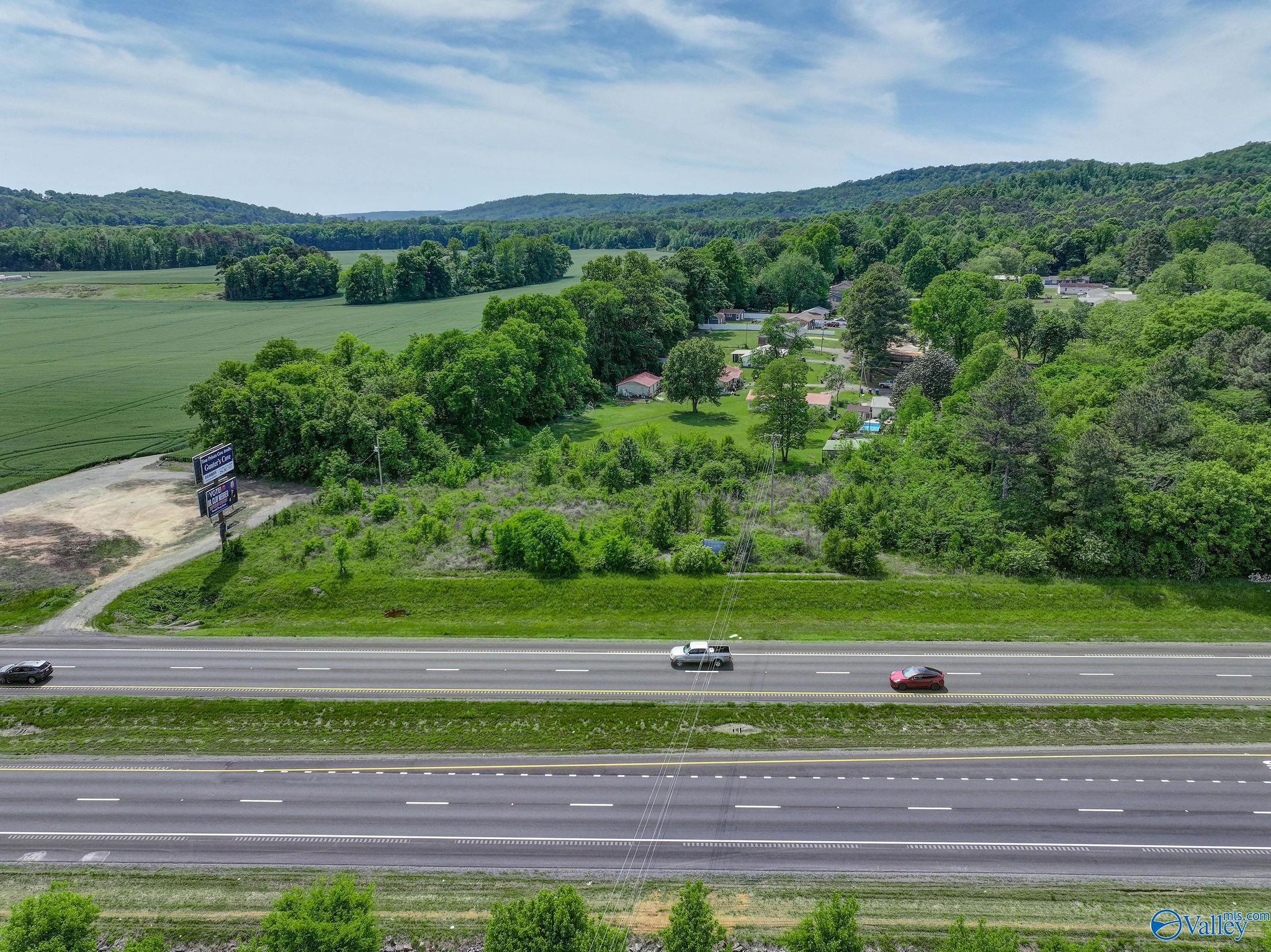 1.24 Acre Lot US Highway 431 N