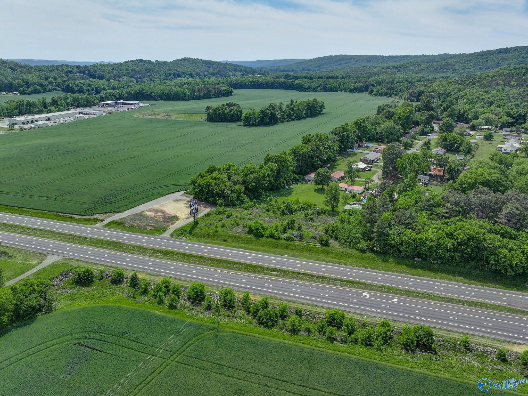 1.24 Acre Lot US Highway 431 N