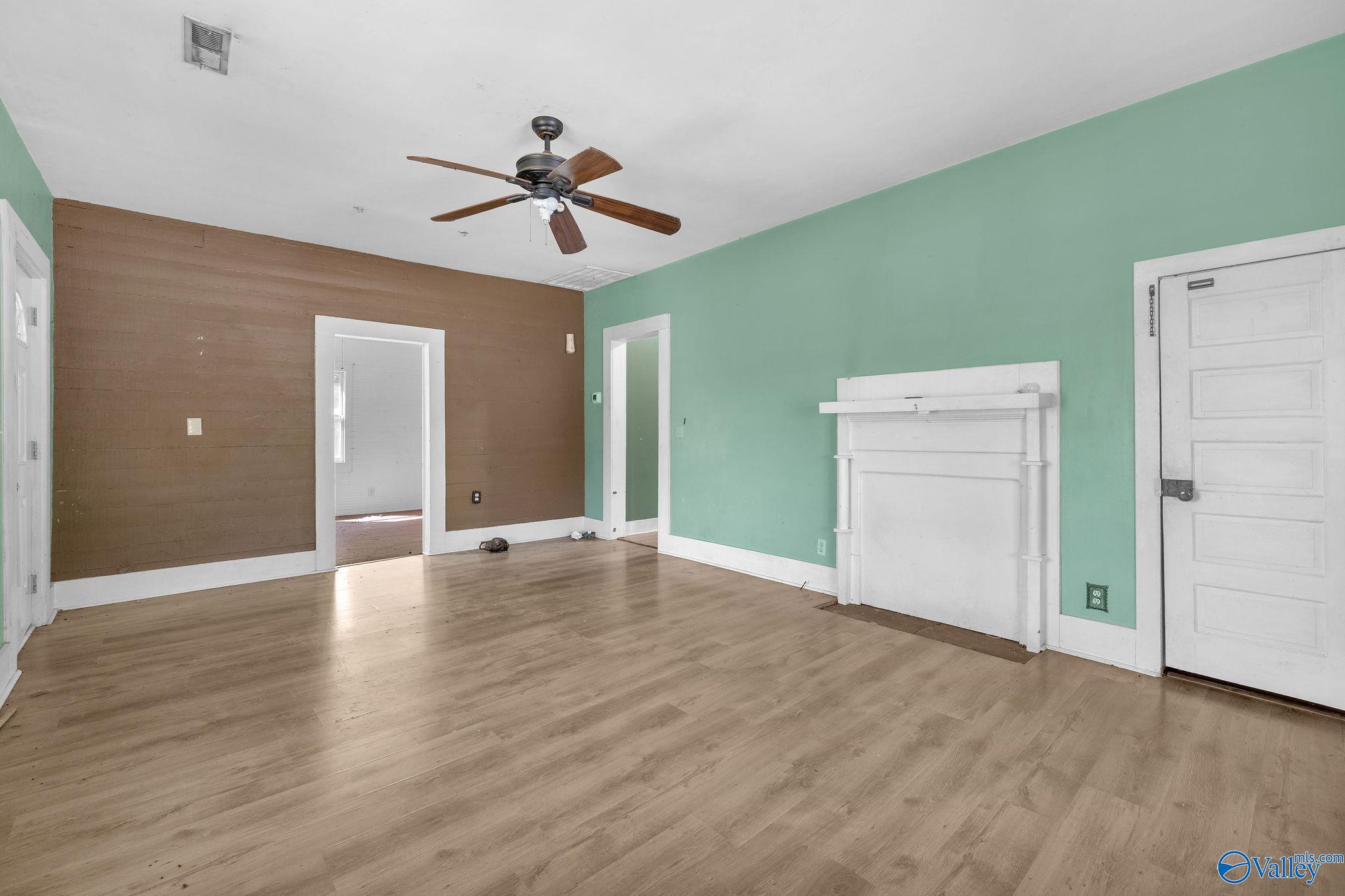 216 Hustleville Road