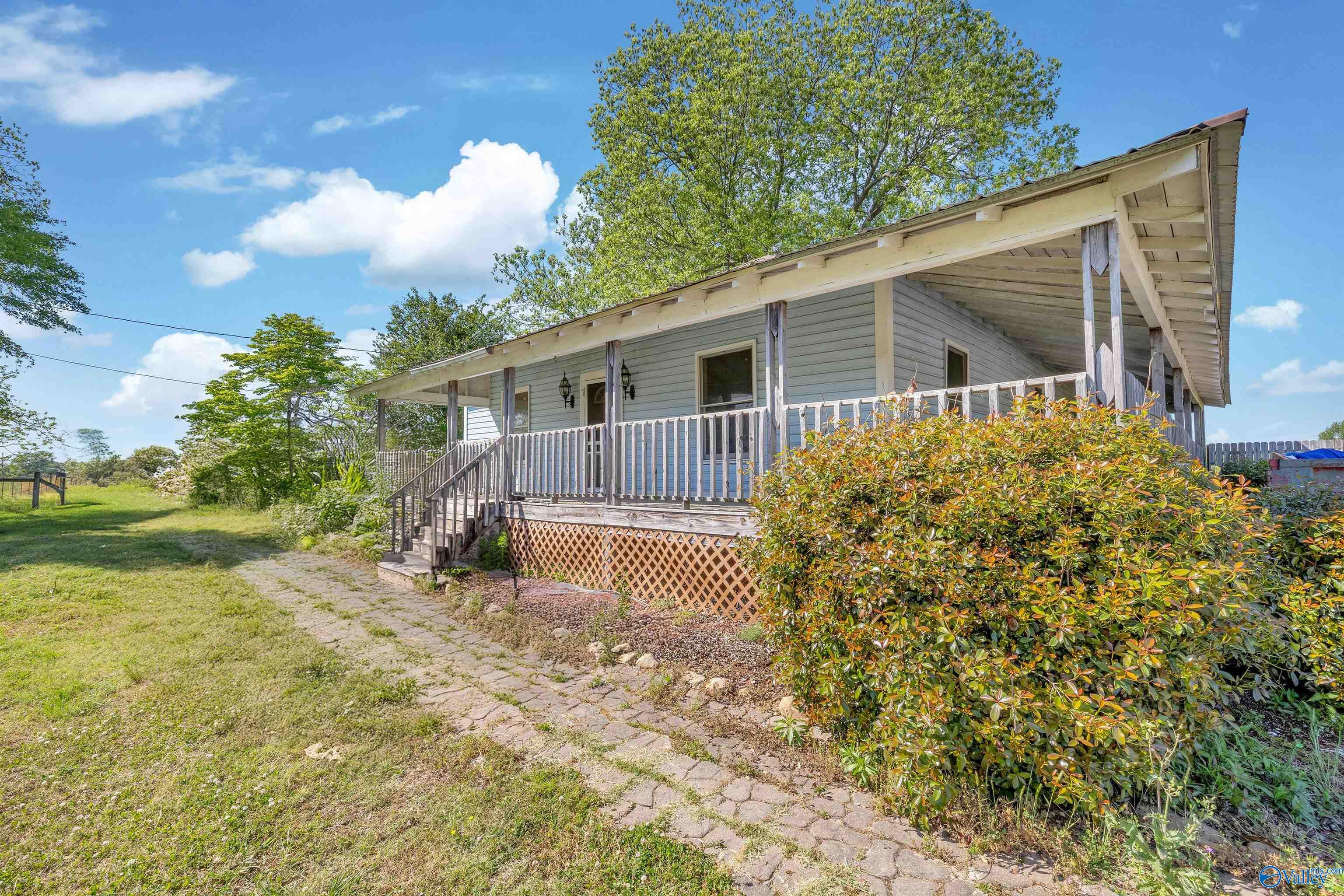 216 Hustleville Road