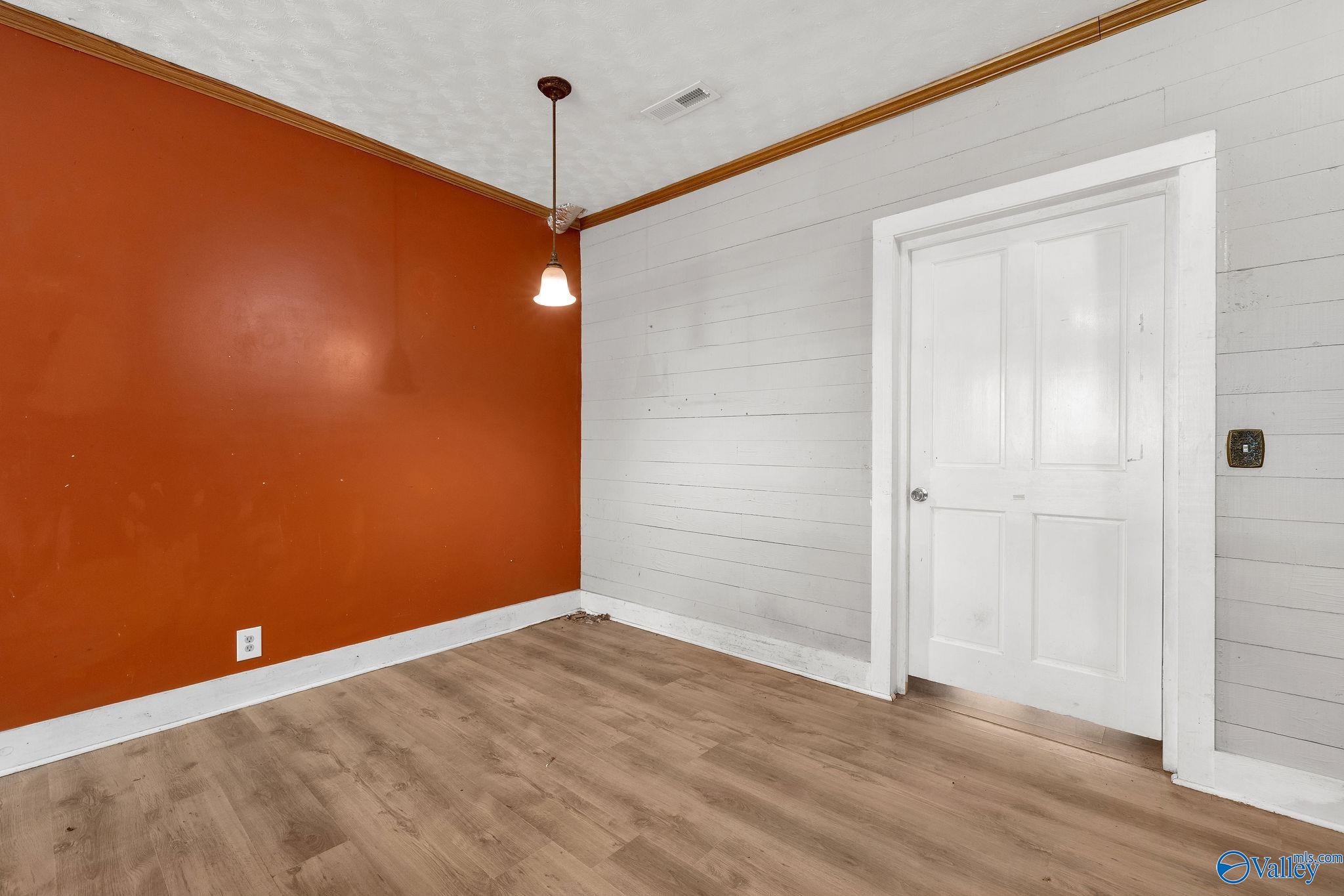 216 Hustleville Road