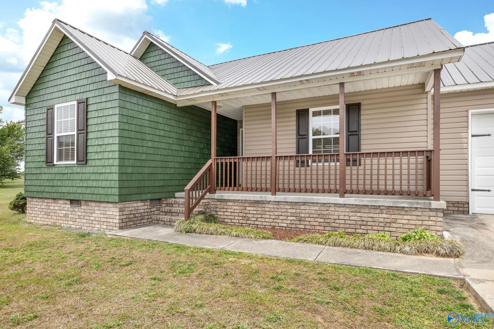 257 Land Circle