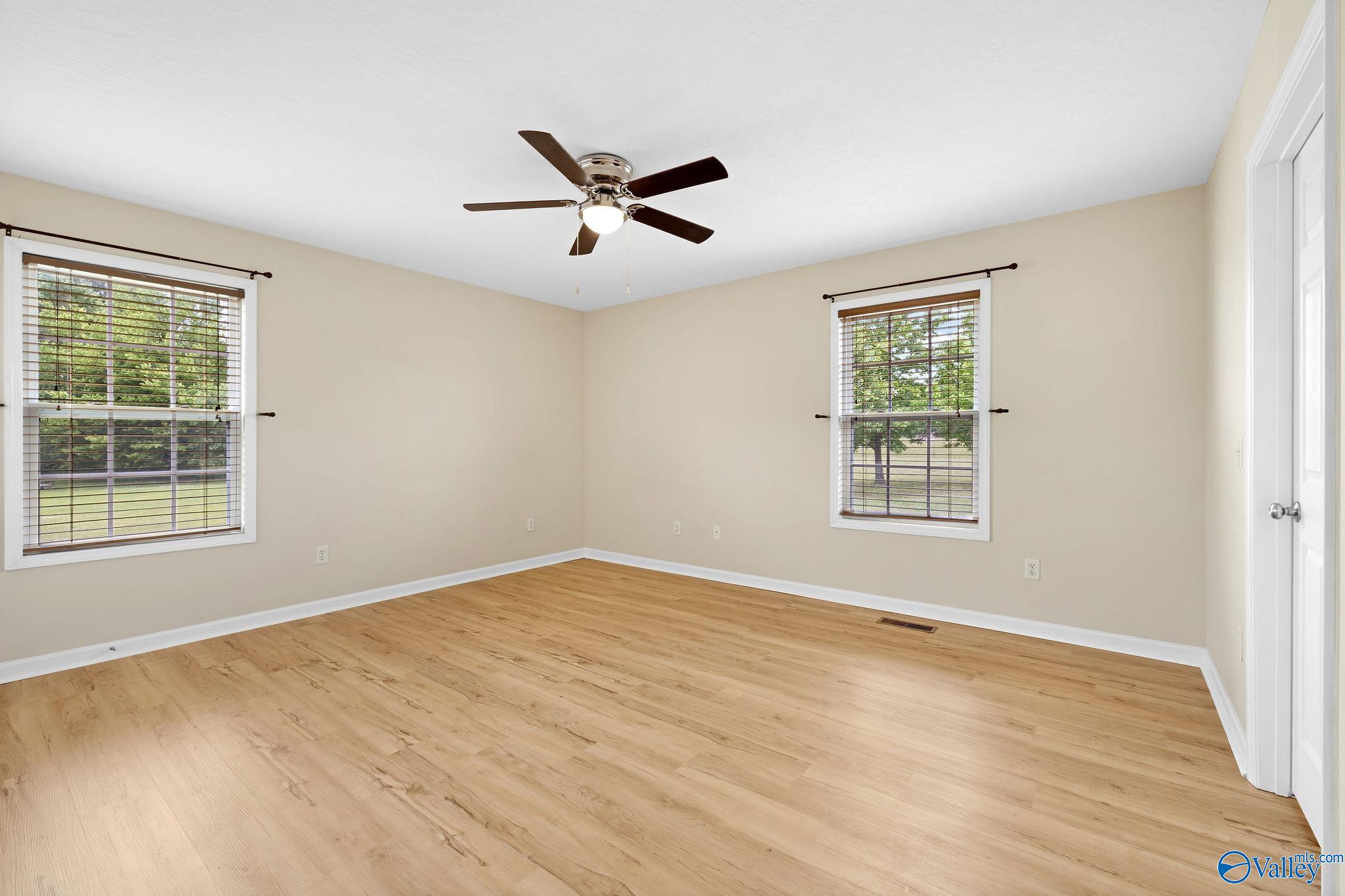 257 Land Circle