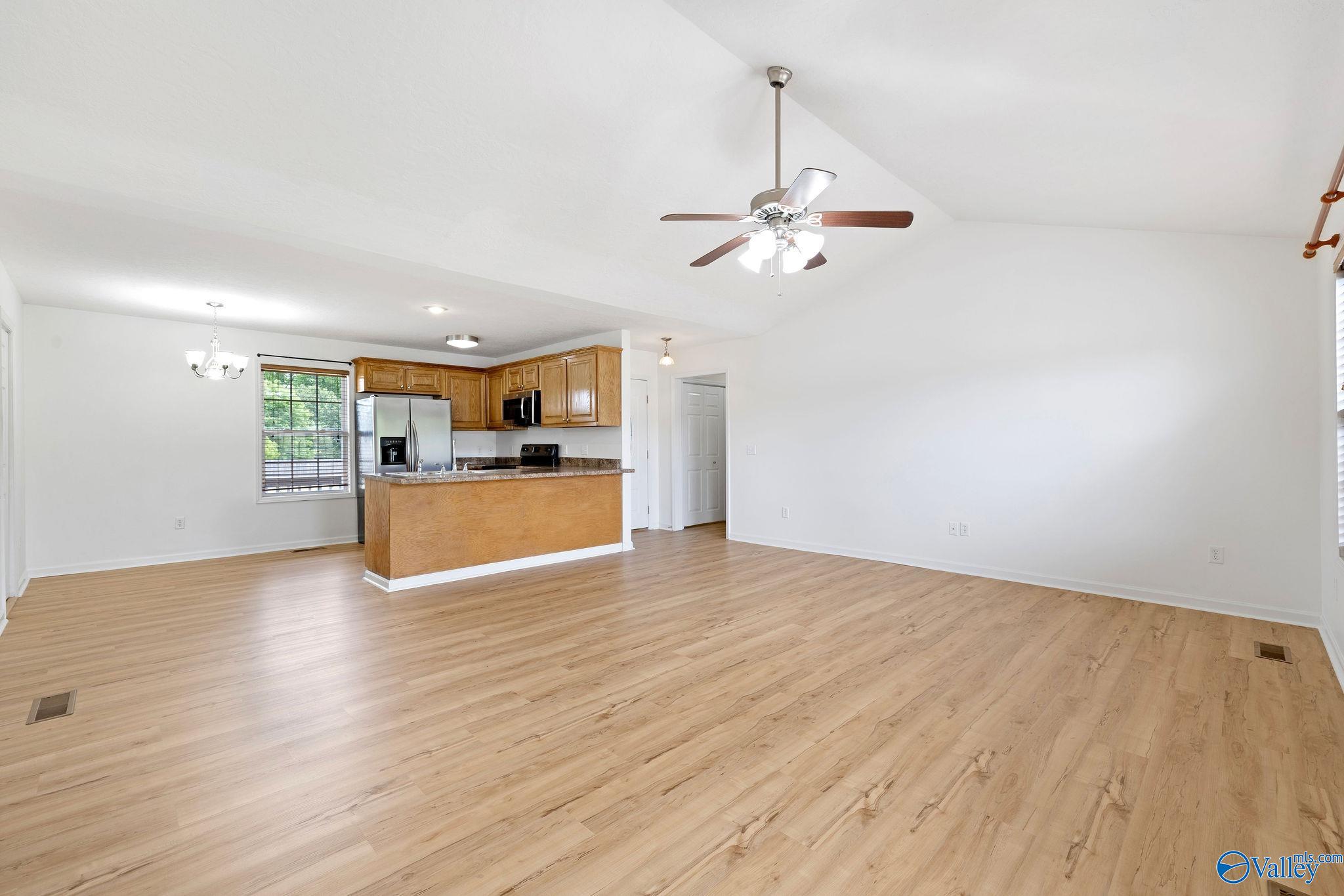 257 Land Circle