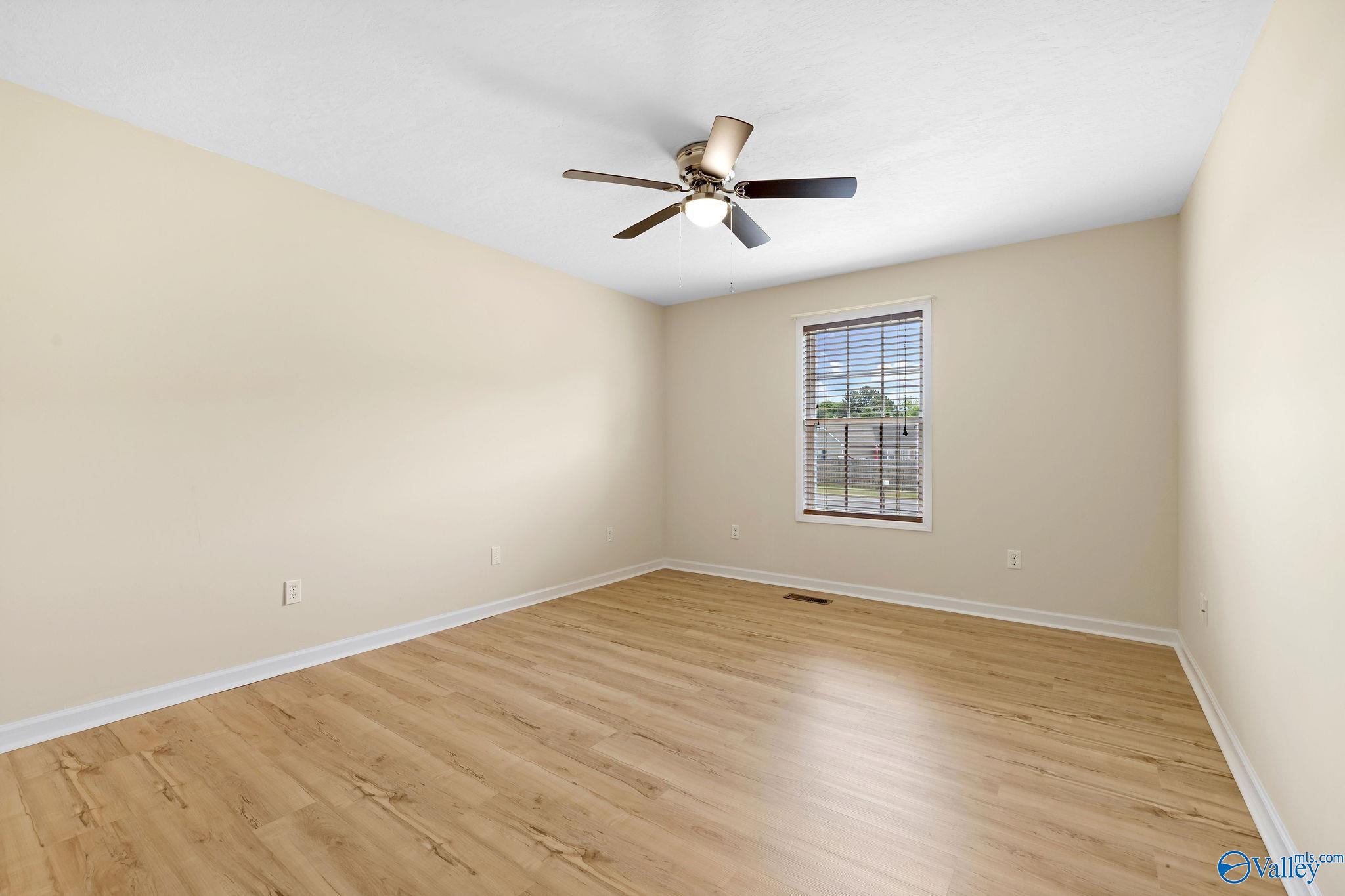 257 Land Circle