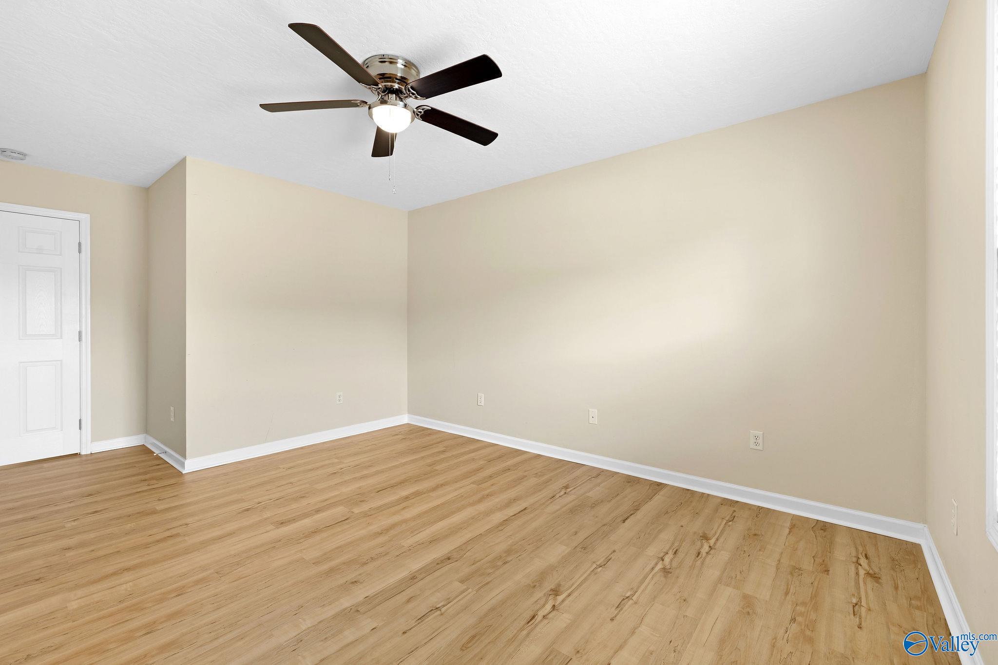 257 Land Circle