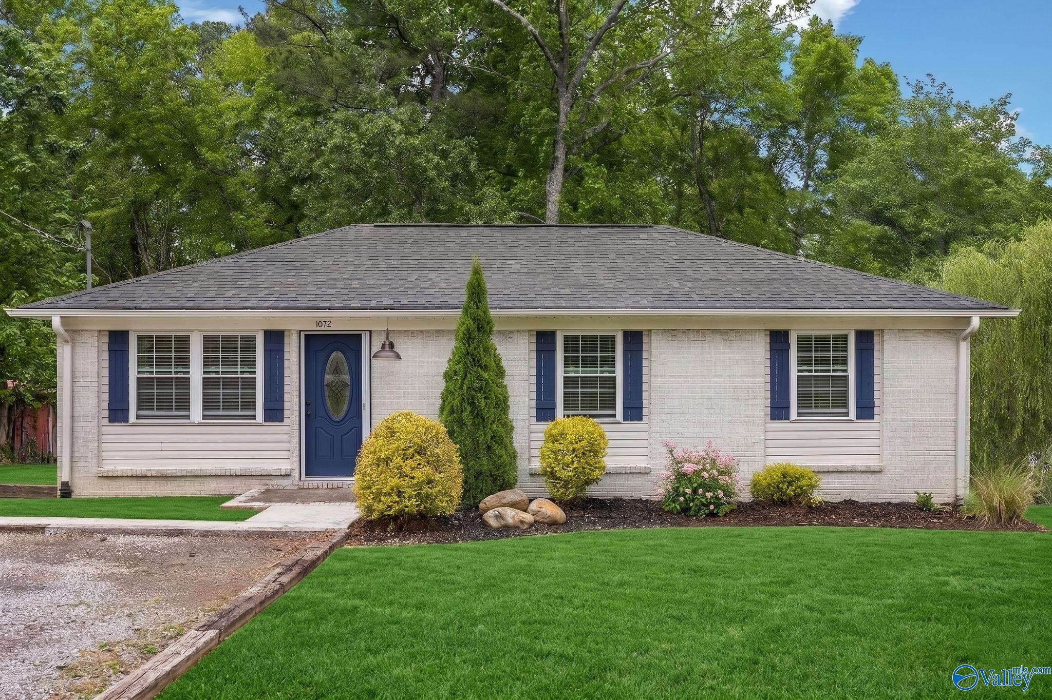 1072 Hulaco Road