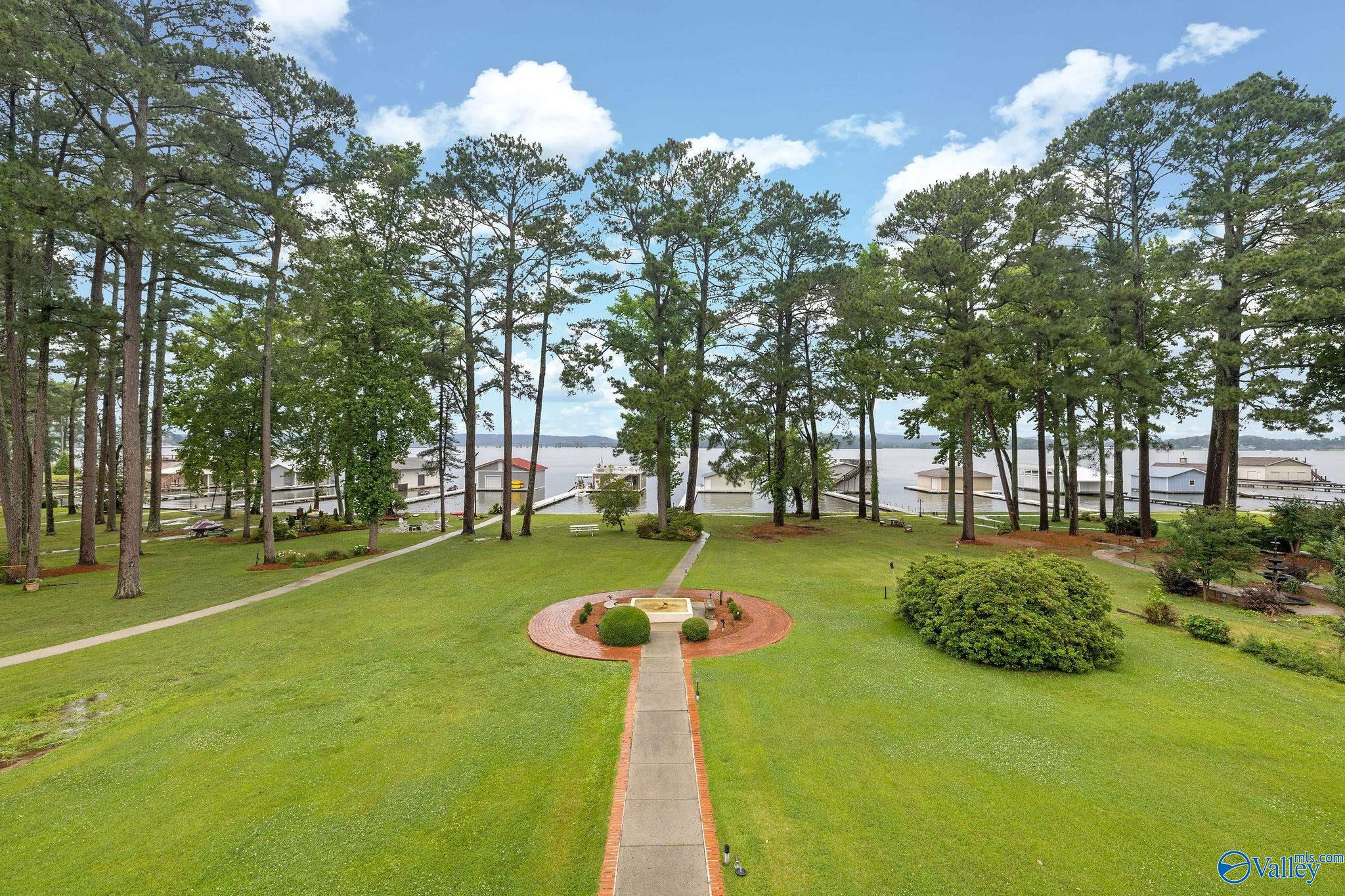 1365 Signal Point Road